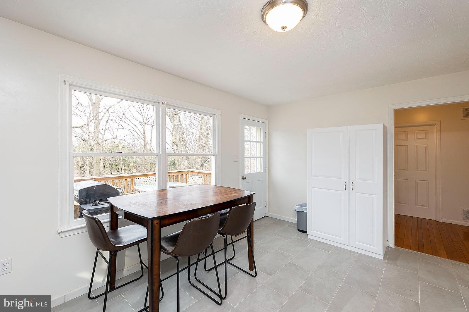 PEMBRIDGE HEIGHTS - Residential