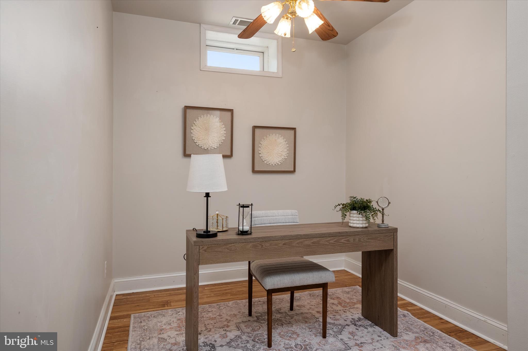 ASHLEIGH MANOR SOUTH - Residential