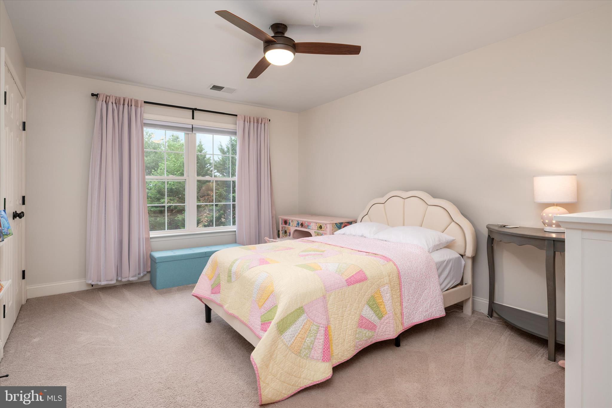 ASHLEIGH MANOR SOUTH - Residential