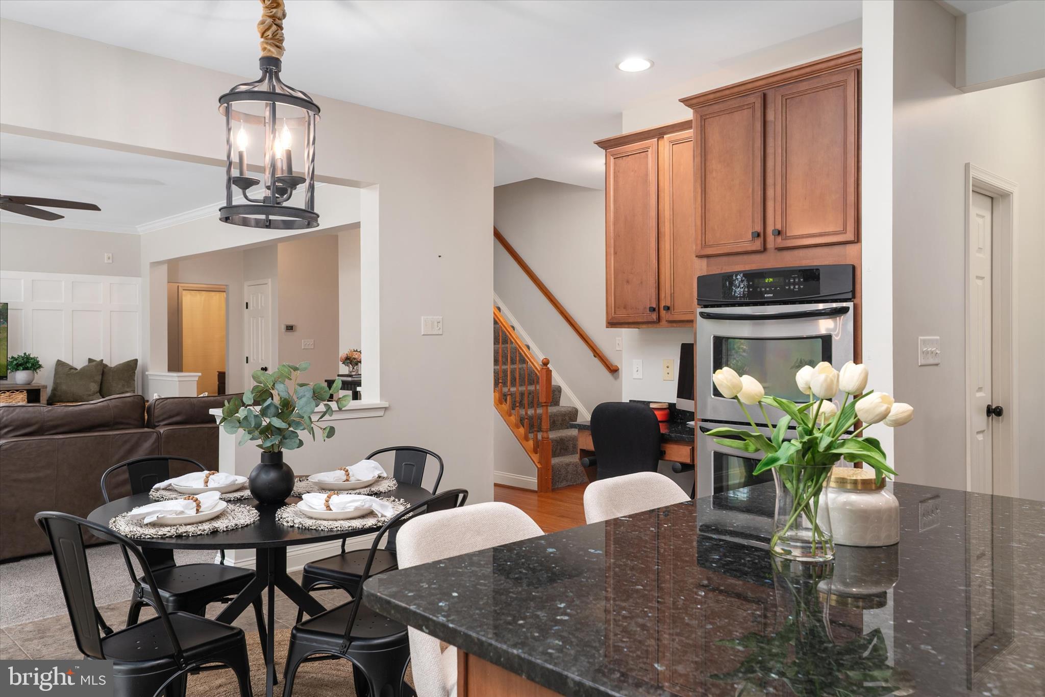 ASHLEIGH MANOR SOUTH - Residential