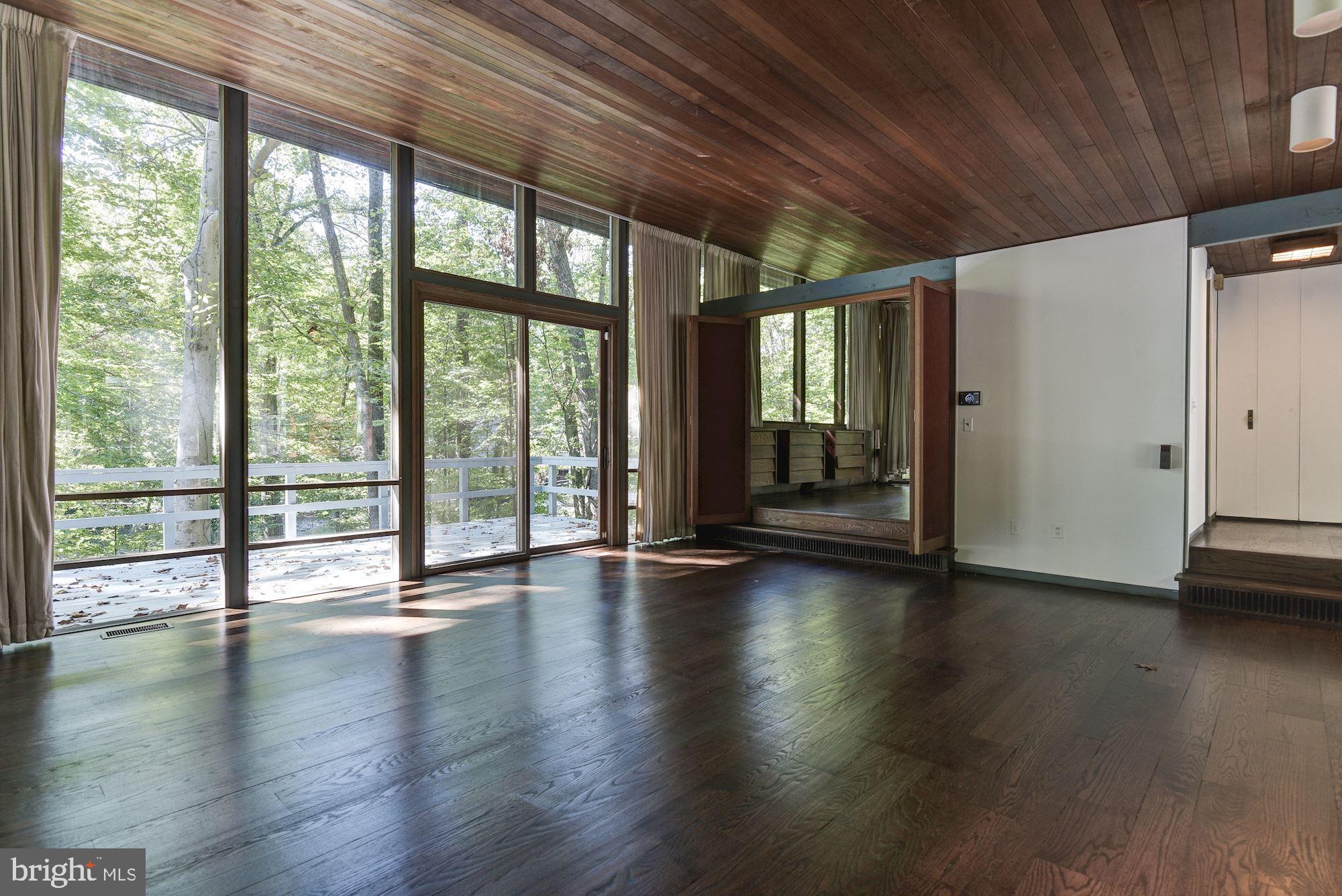 BANNOCKBURN - Residential Lease