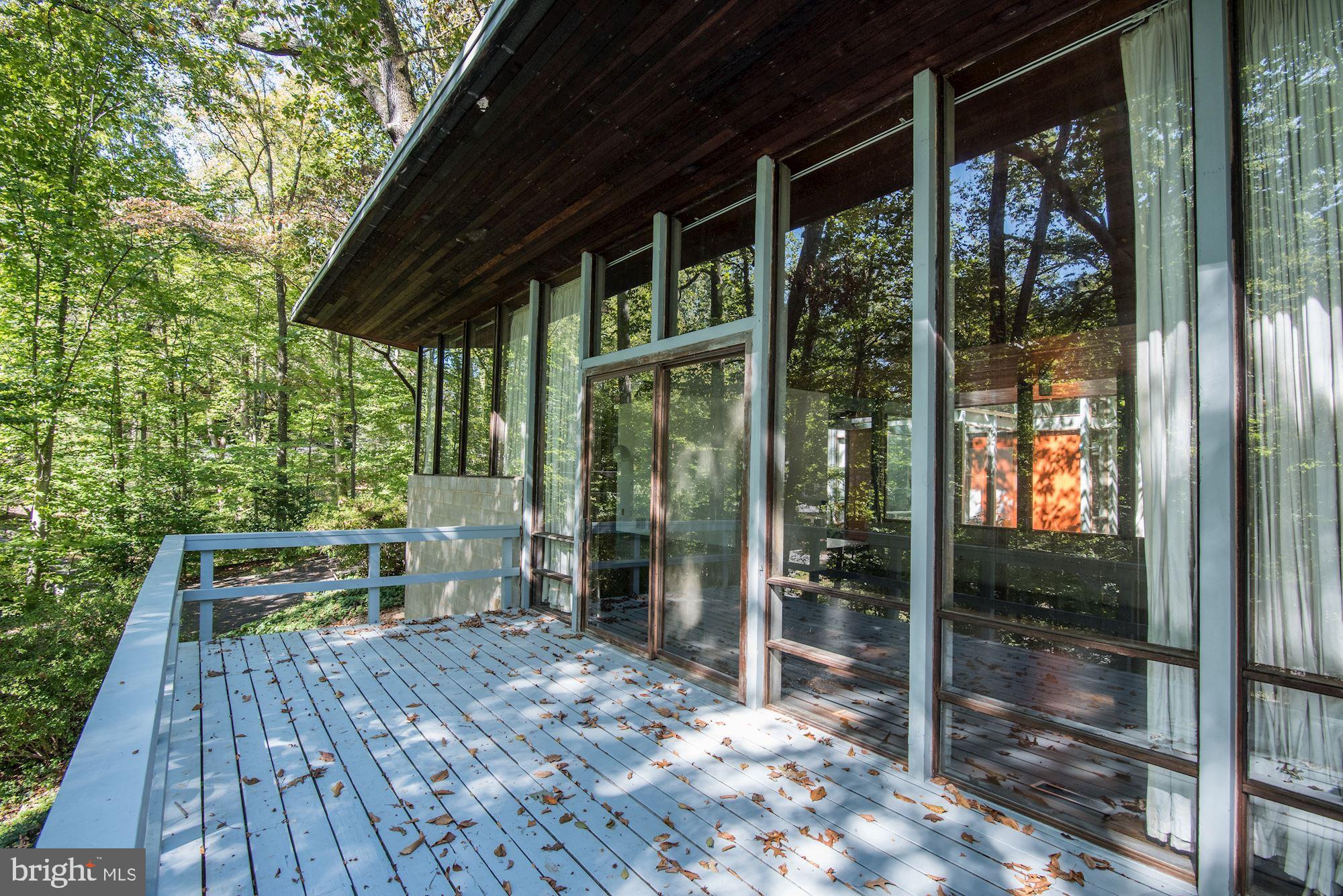 BANNOCKBURN - Residential Lease