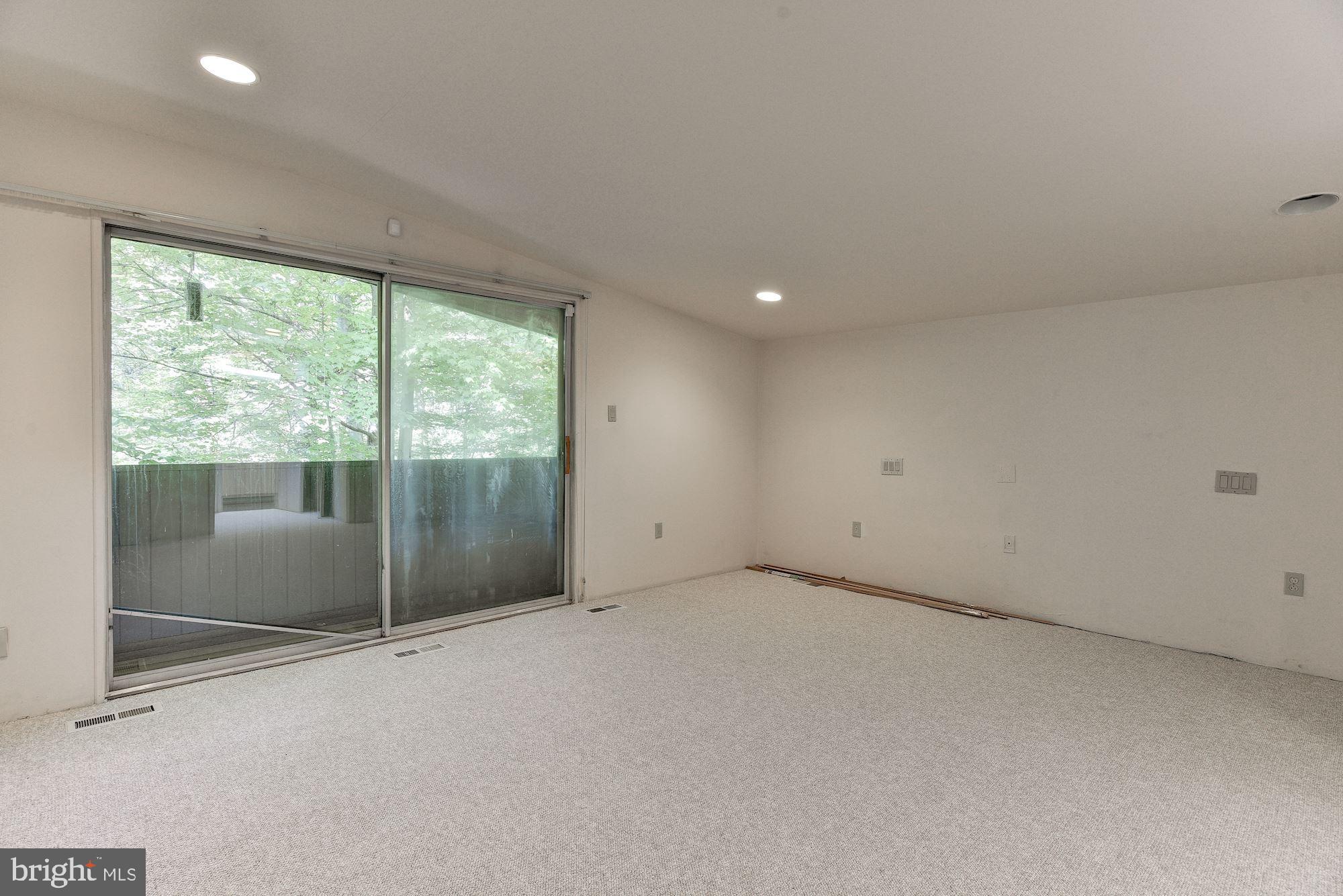 BANNOCKBURN - Residential Lease