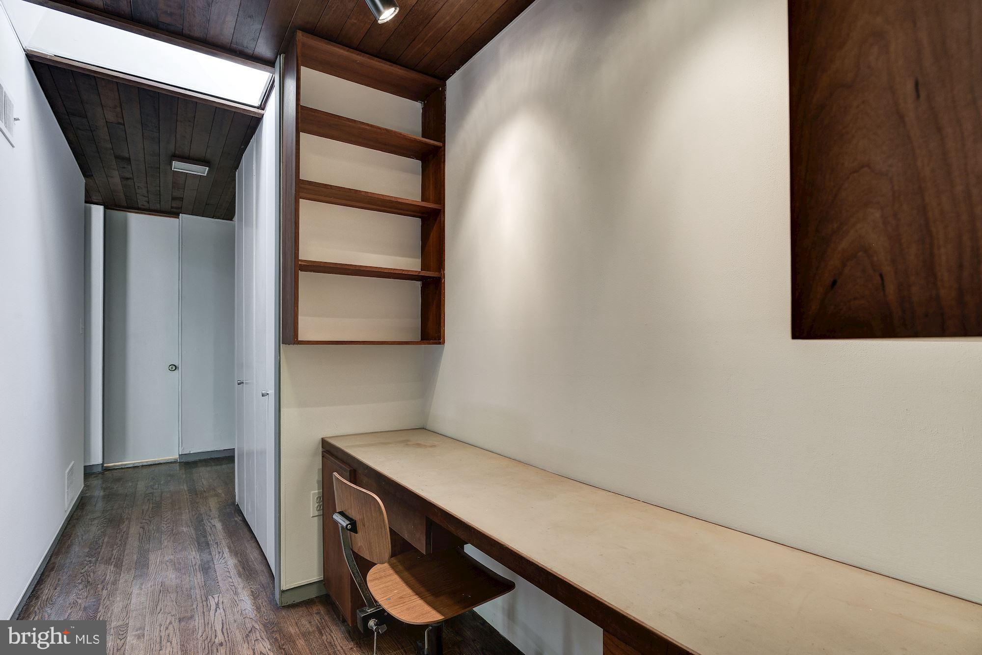 BANNOCKBURN - Residential Lease