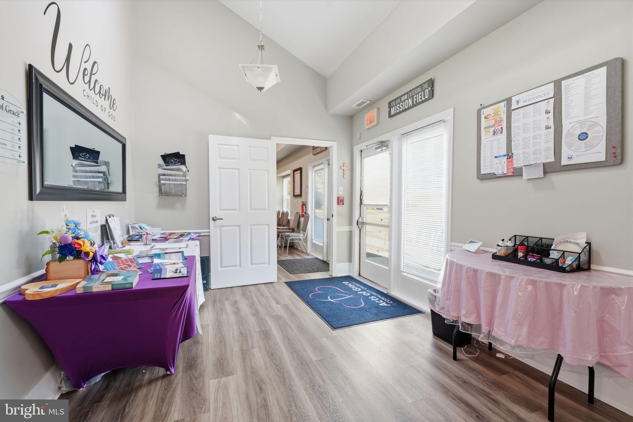 1609 WOODBOURNE ROAD