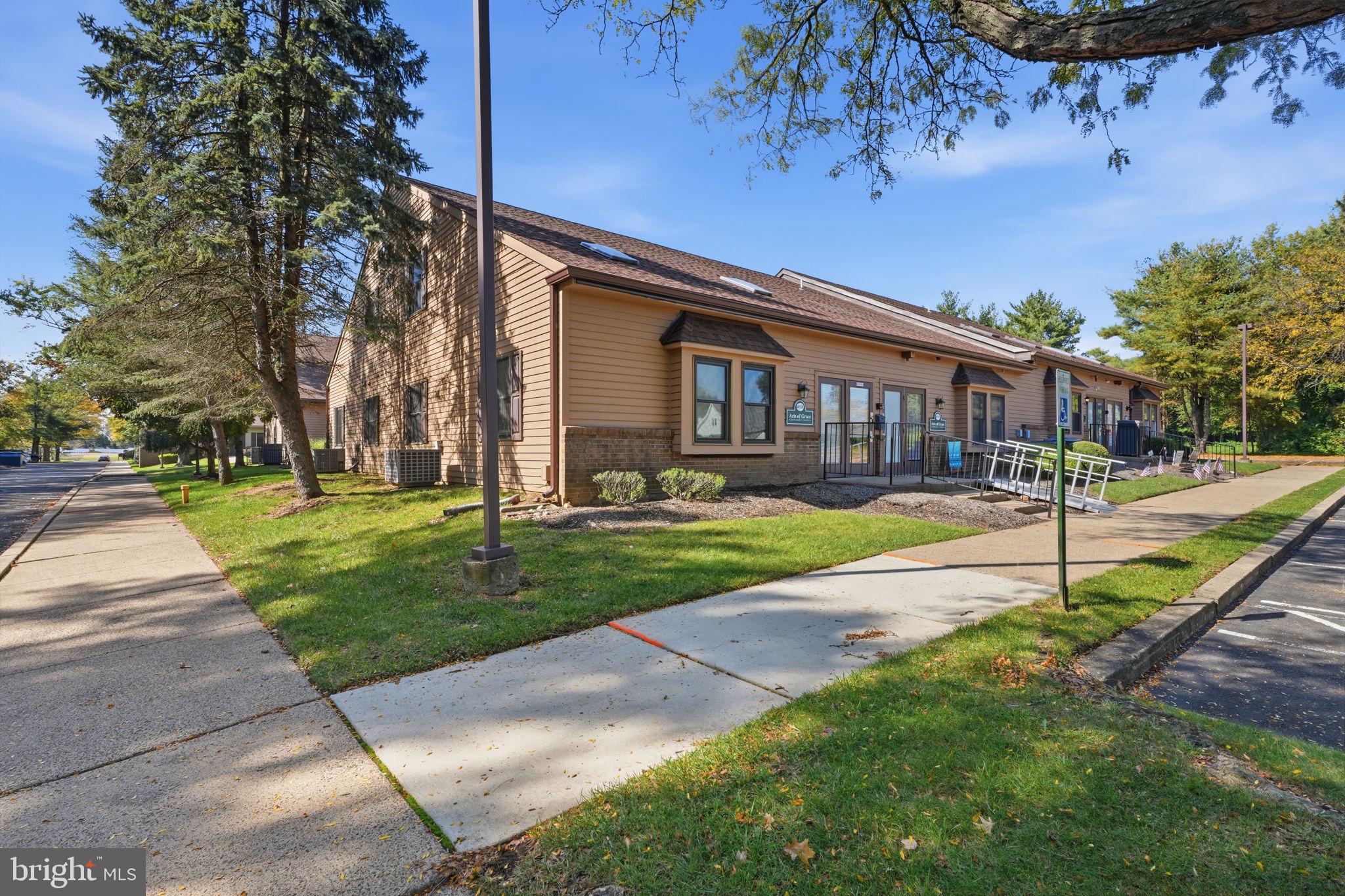 1609 WOODBOURNE ROAD
