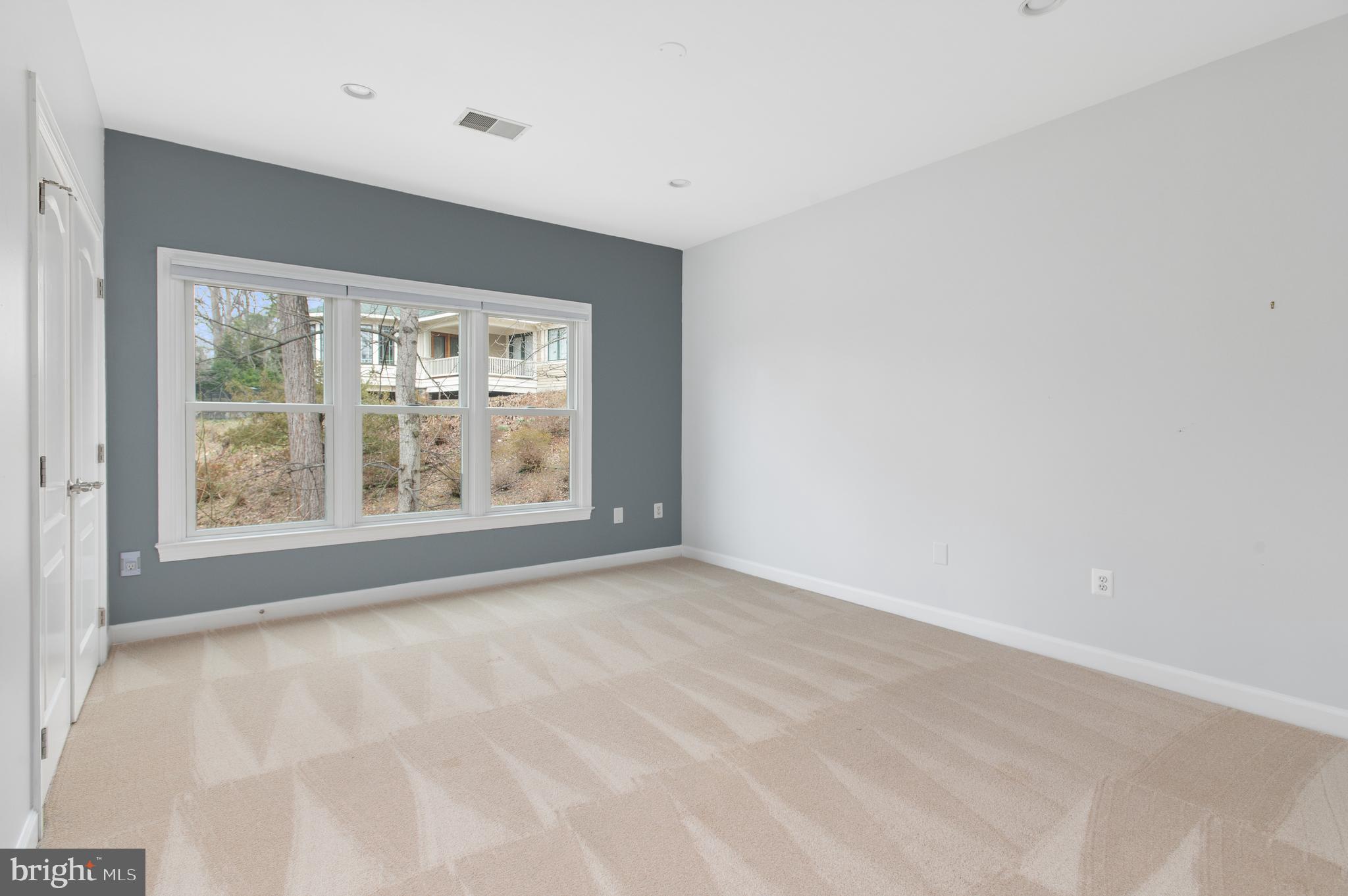 GLEN ECHO HEIGHTS - Residential