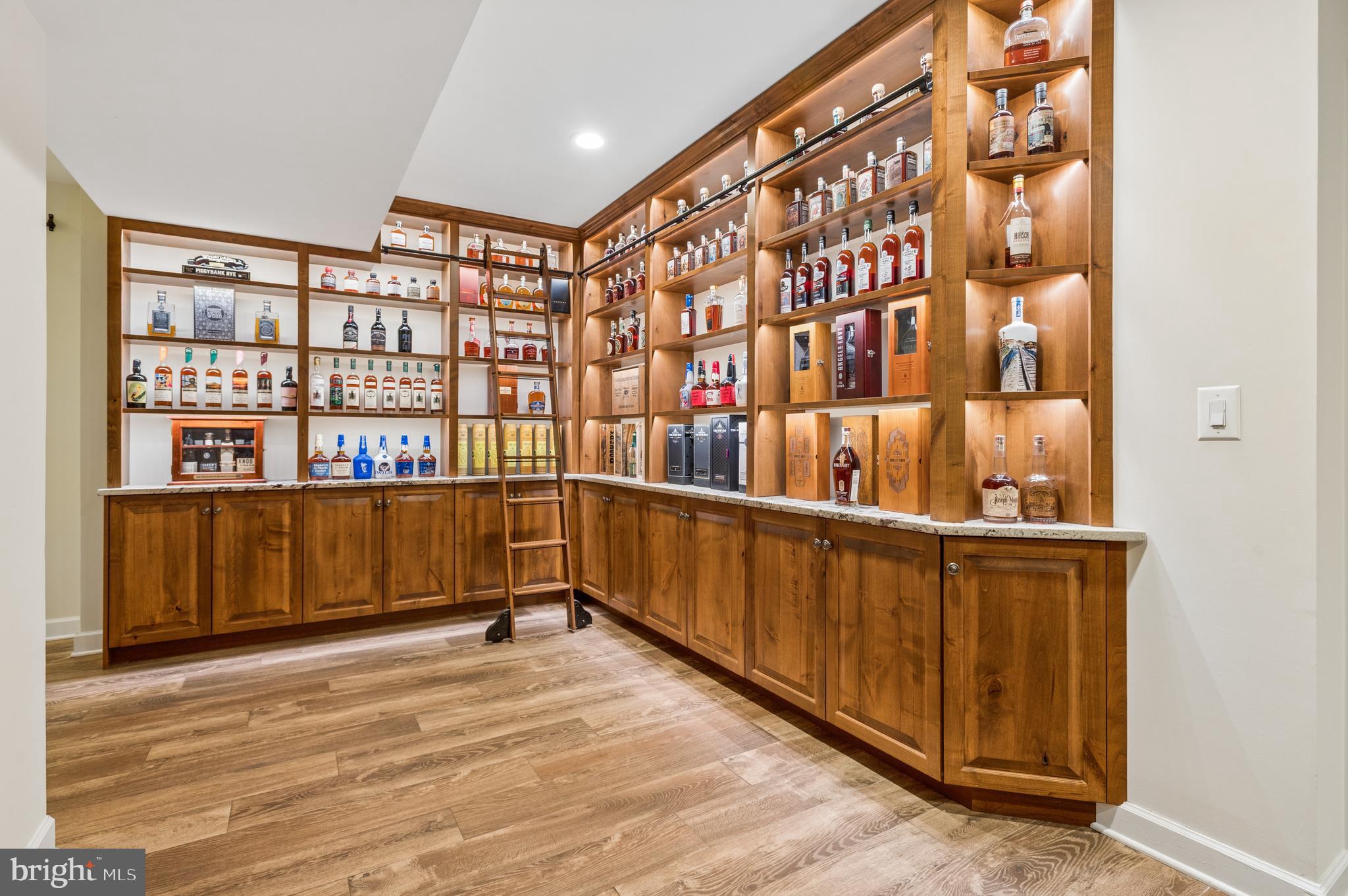 GLEN ECHO HEIGHTS - Residential