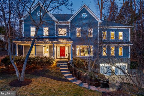 Photo of 5400 Mohican Road, BETHESDA, MD 20816 (MLS # MDMC2221084)