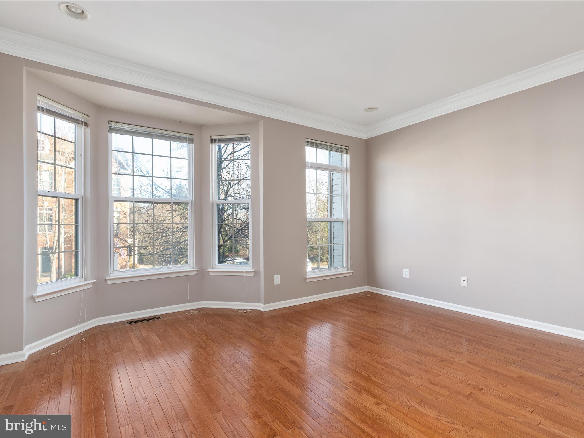 BELMONT LAND BAY - Residential