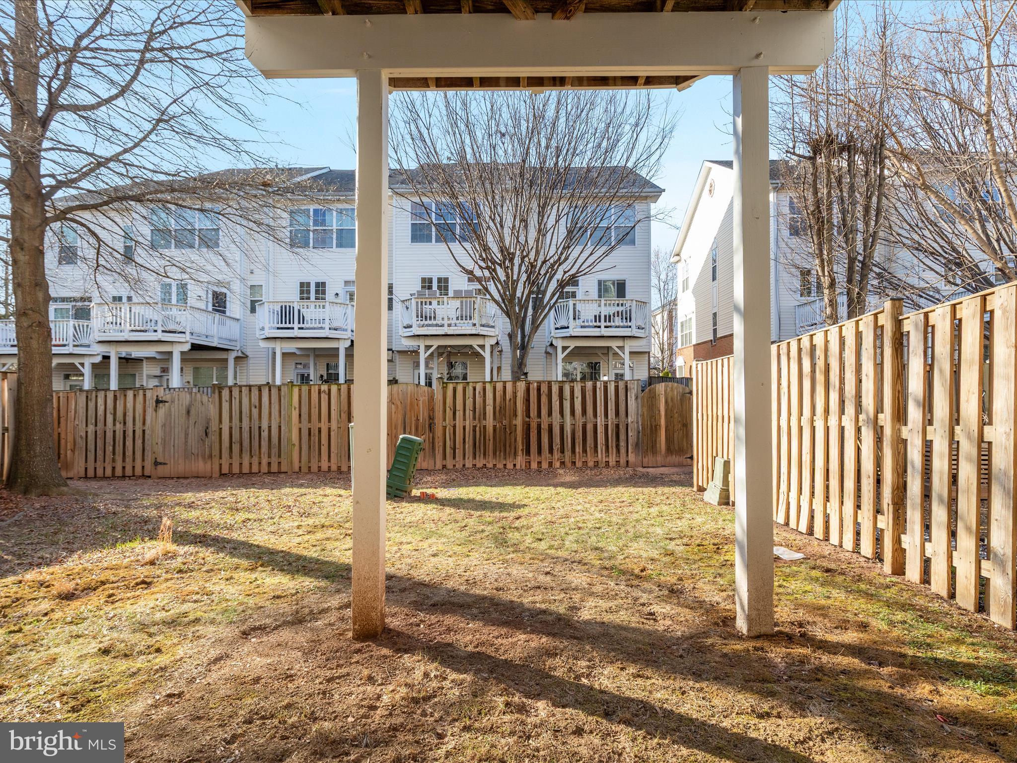 BELMONT LAND BAY - Residential