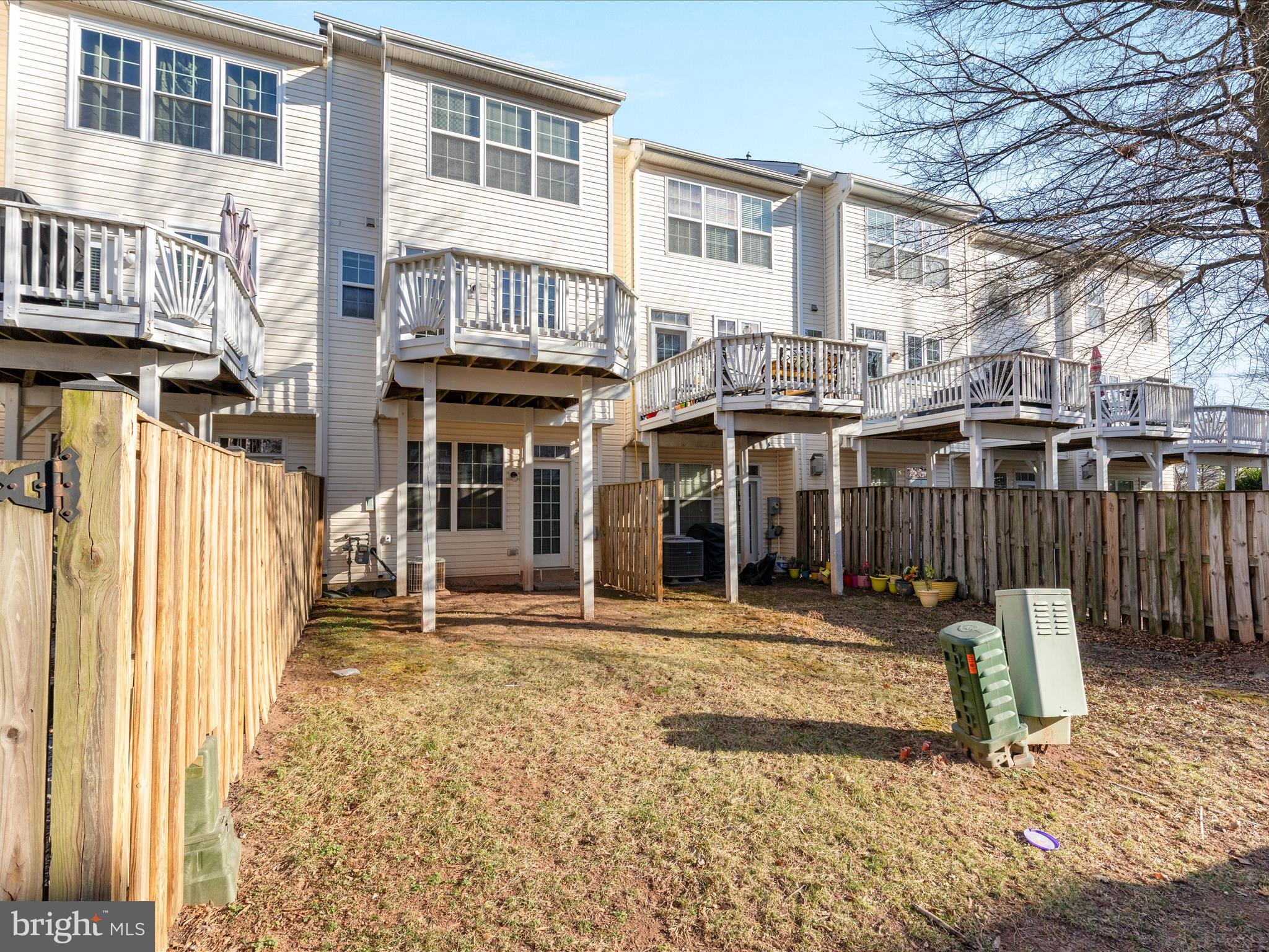 BELMONT LAND BAY - Residential