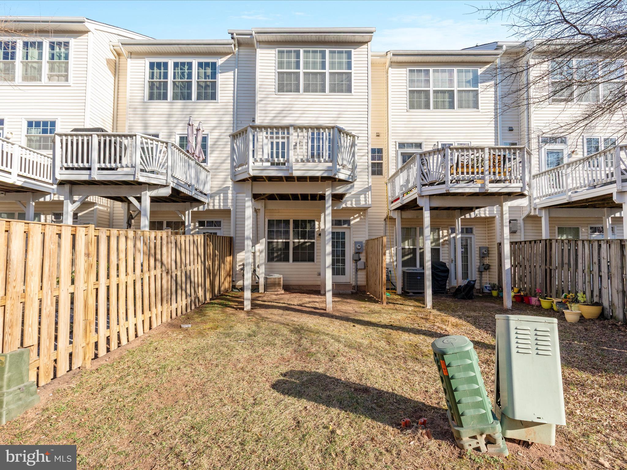 BELMONT LAND BAY - Residential