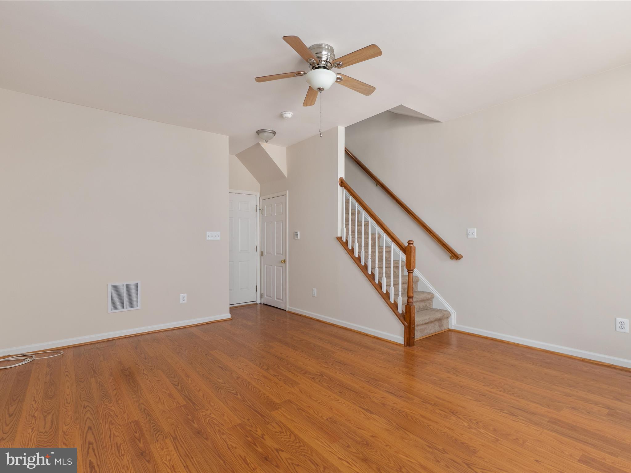 BELMONT LAND BAY - Residential