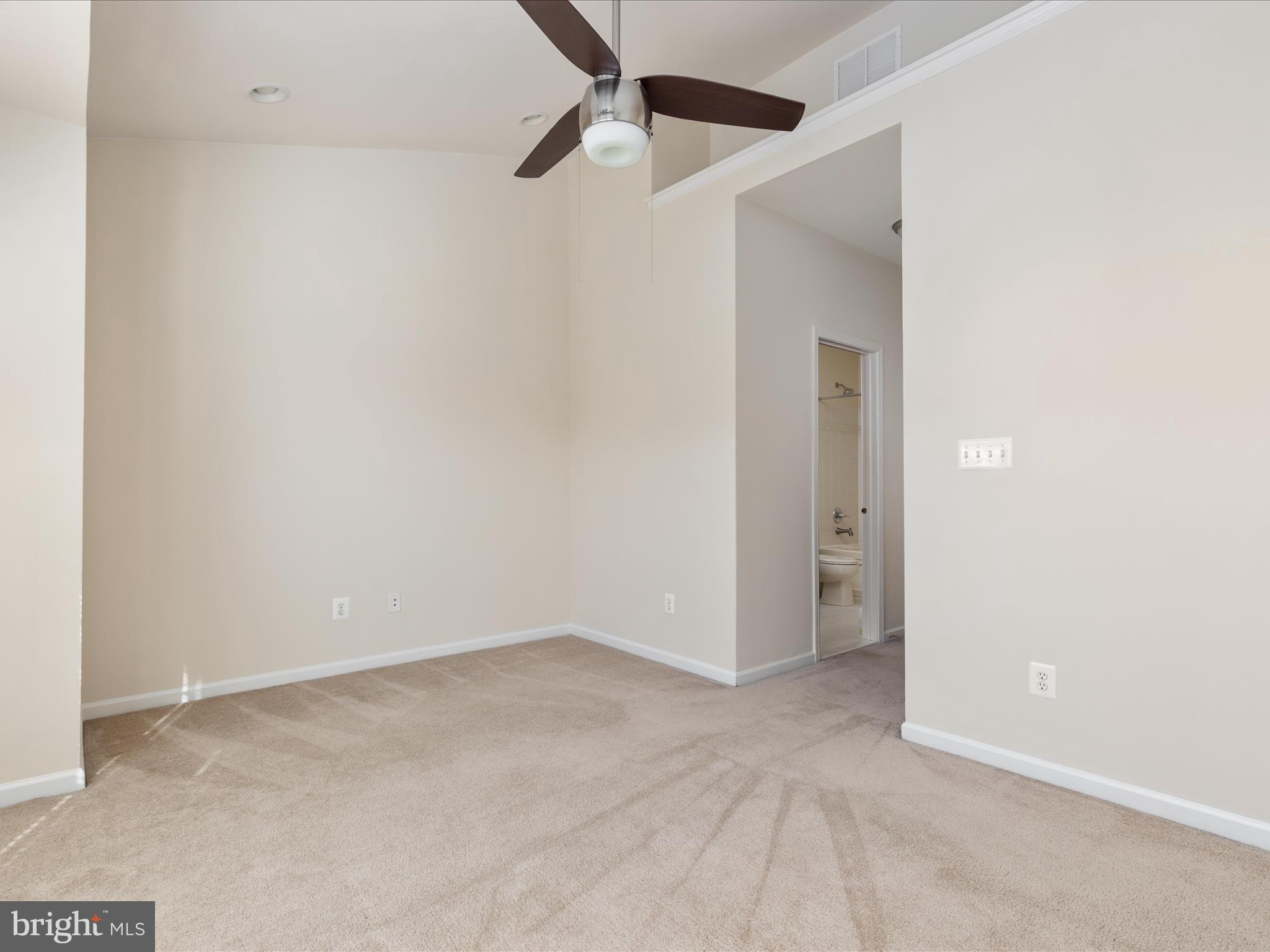 BELMONT LAND BAY - Residential