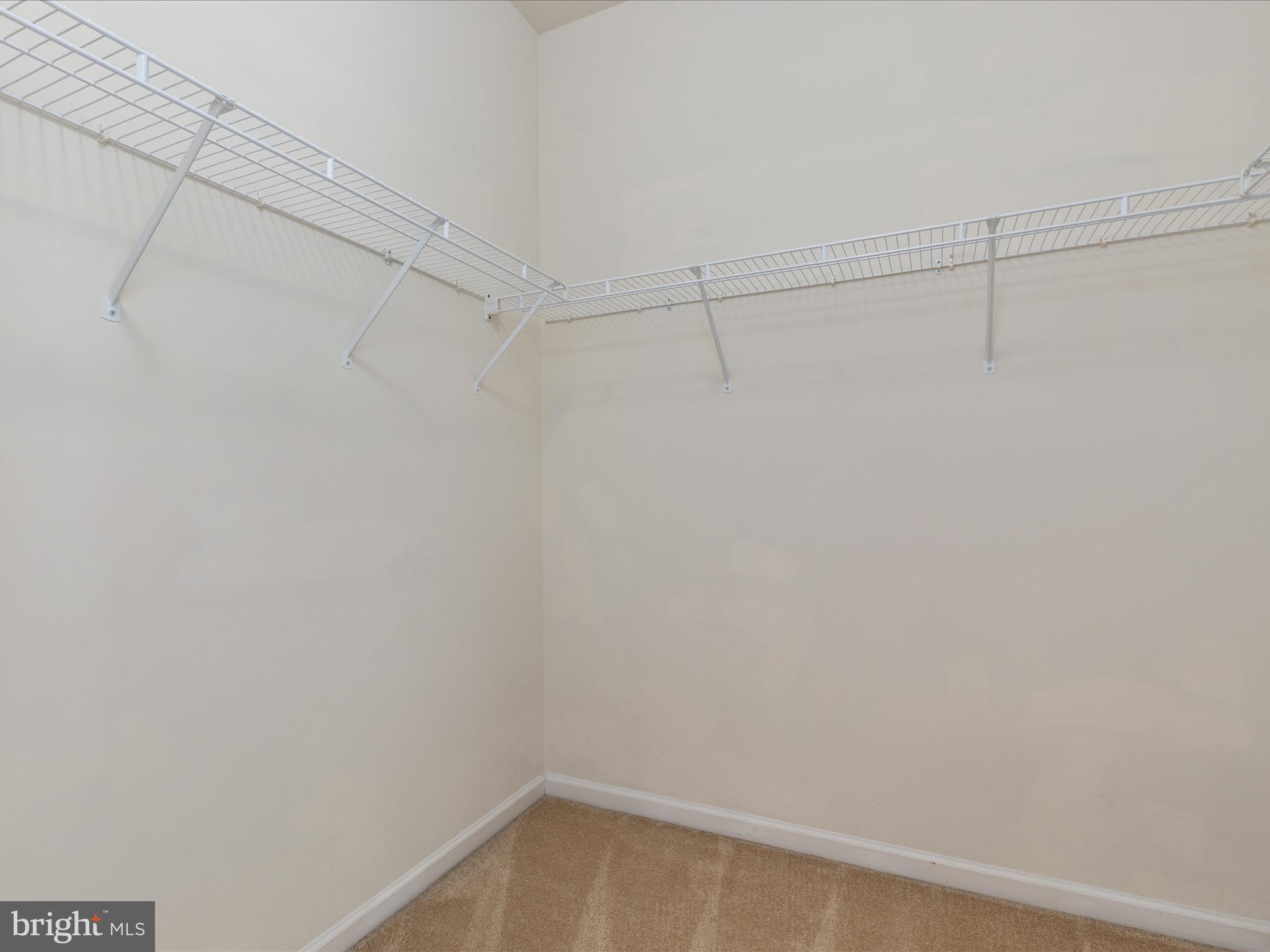 BELMONT LAND BAY - Residential