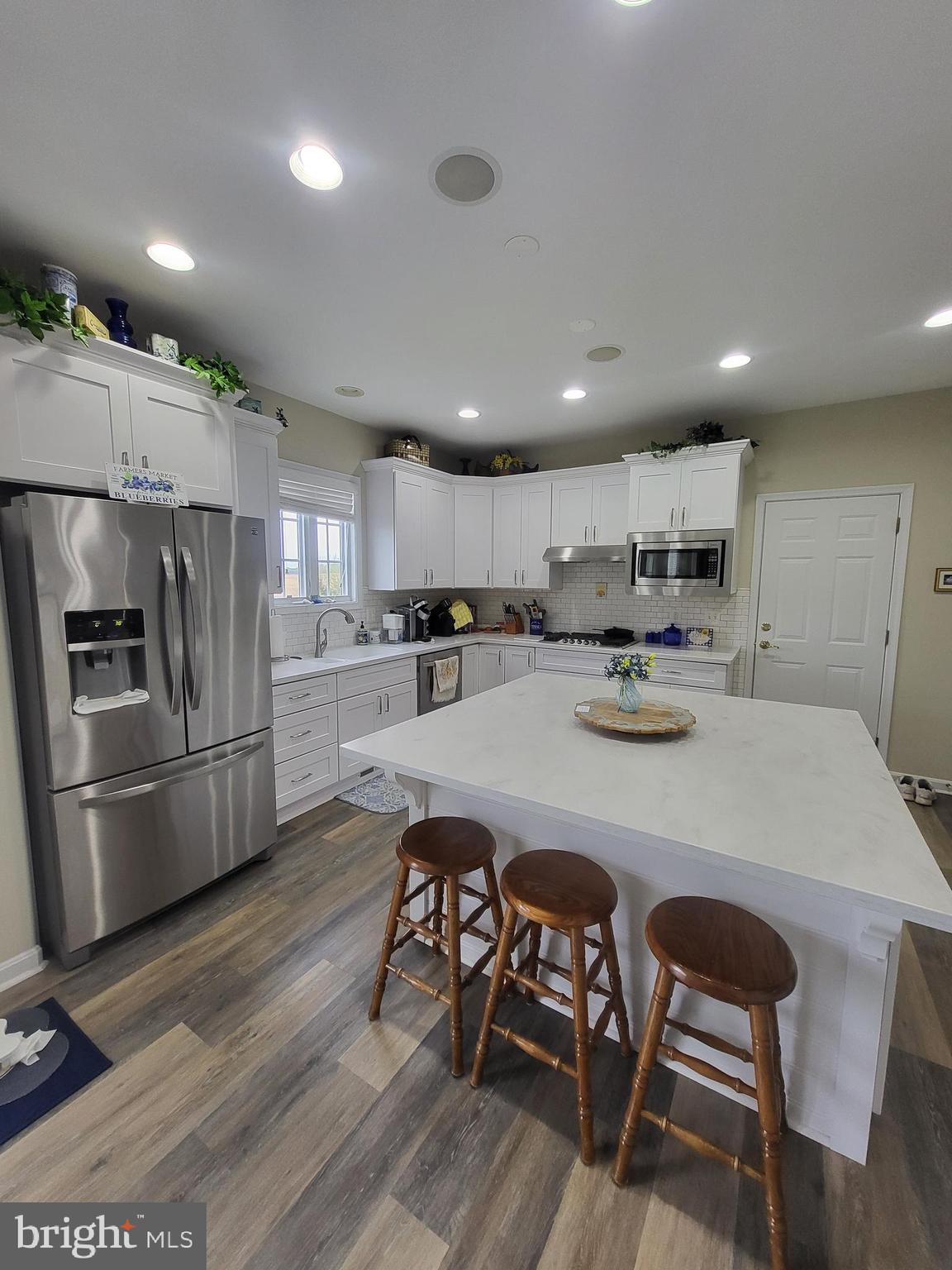 14307 S HALL COURT