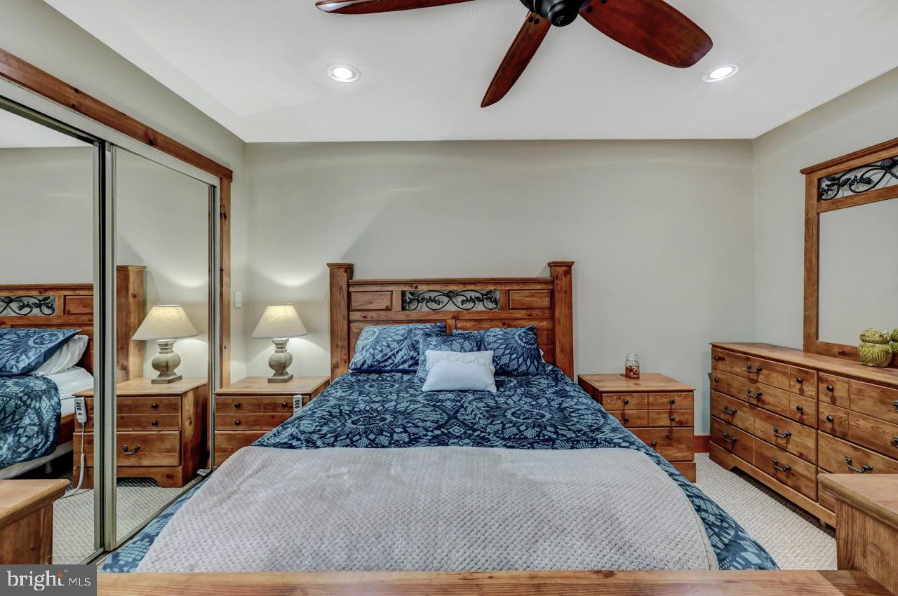 SNOW RIDGE VILLAGE - Residential