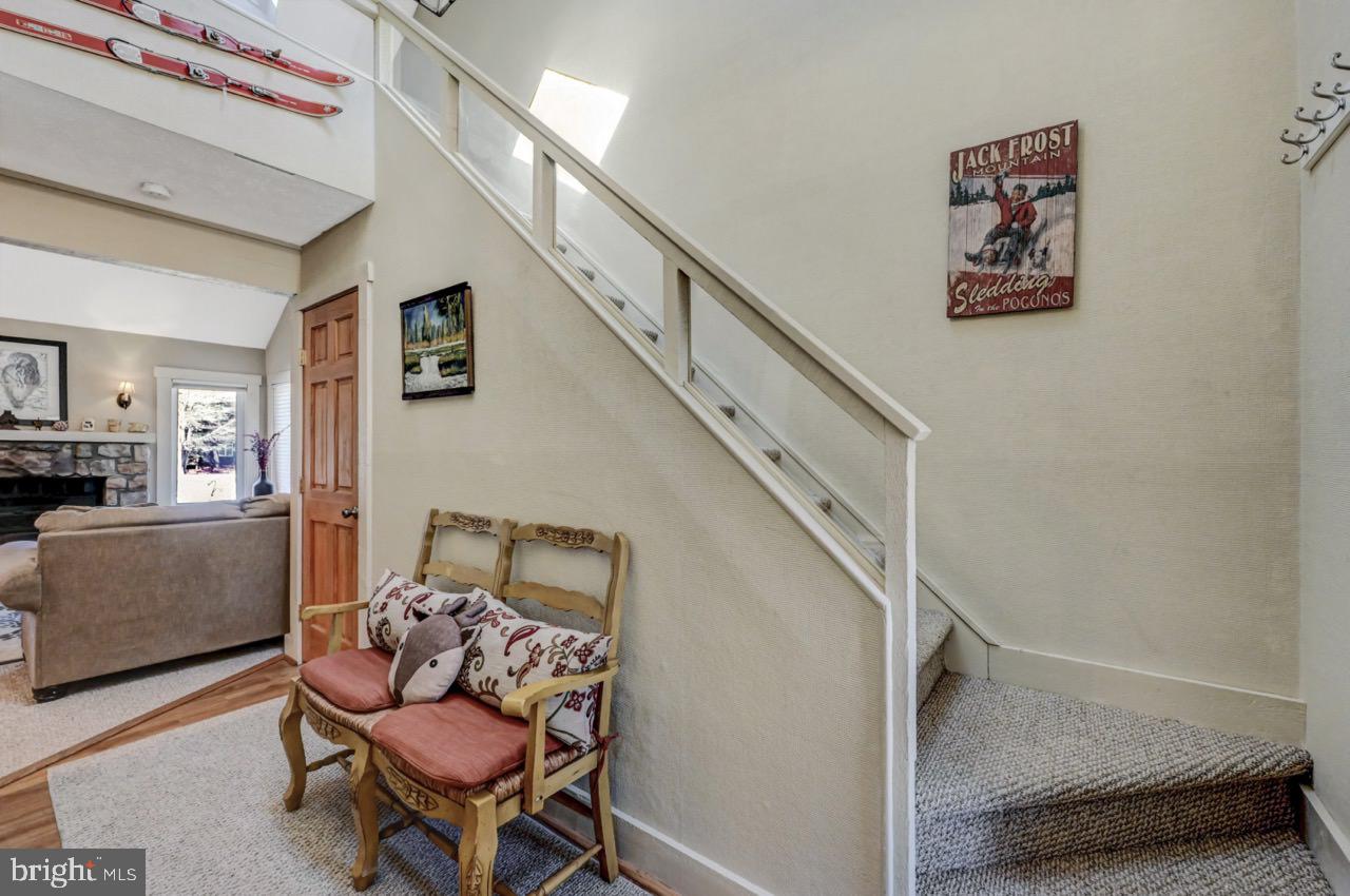 SNOW RIDGE VILLAGE - Residential