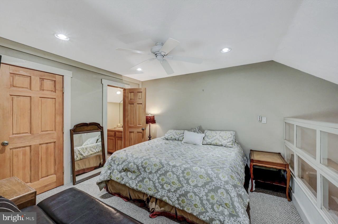 SNOW RIDGE VILLAGE - Residential