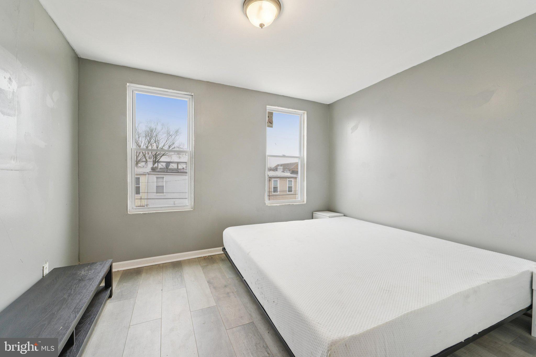 GREEKTOWN - Residential