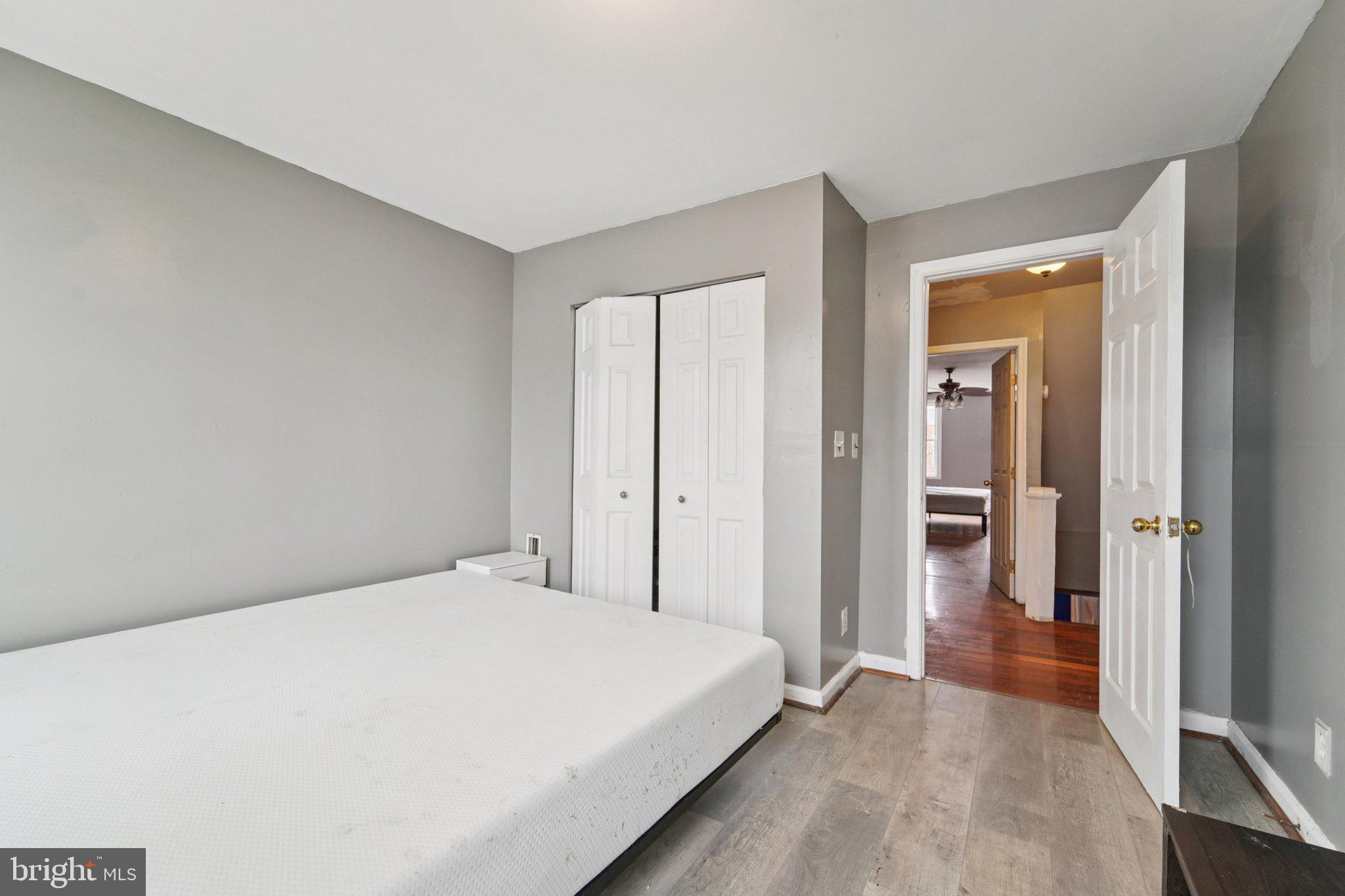 GREEKTOWN - Residential