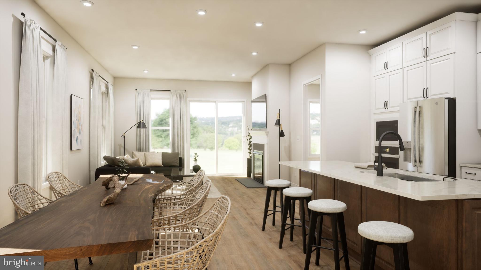 ROBINSON MANOR - Residential