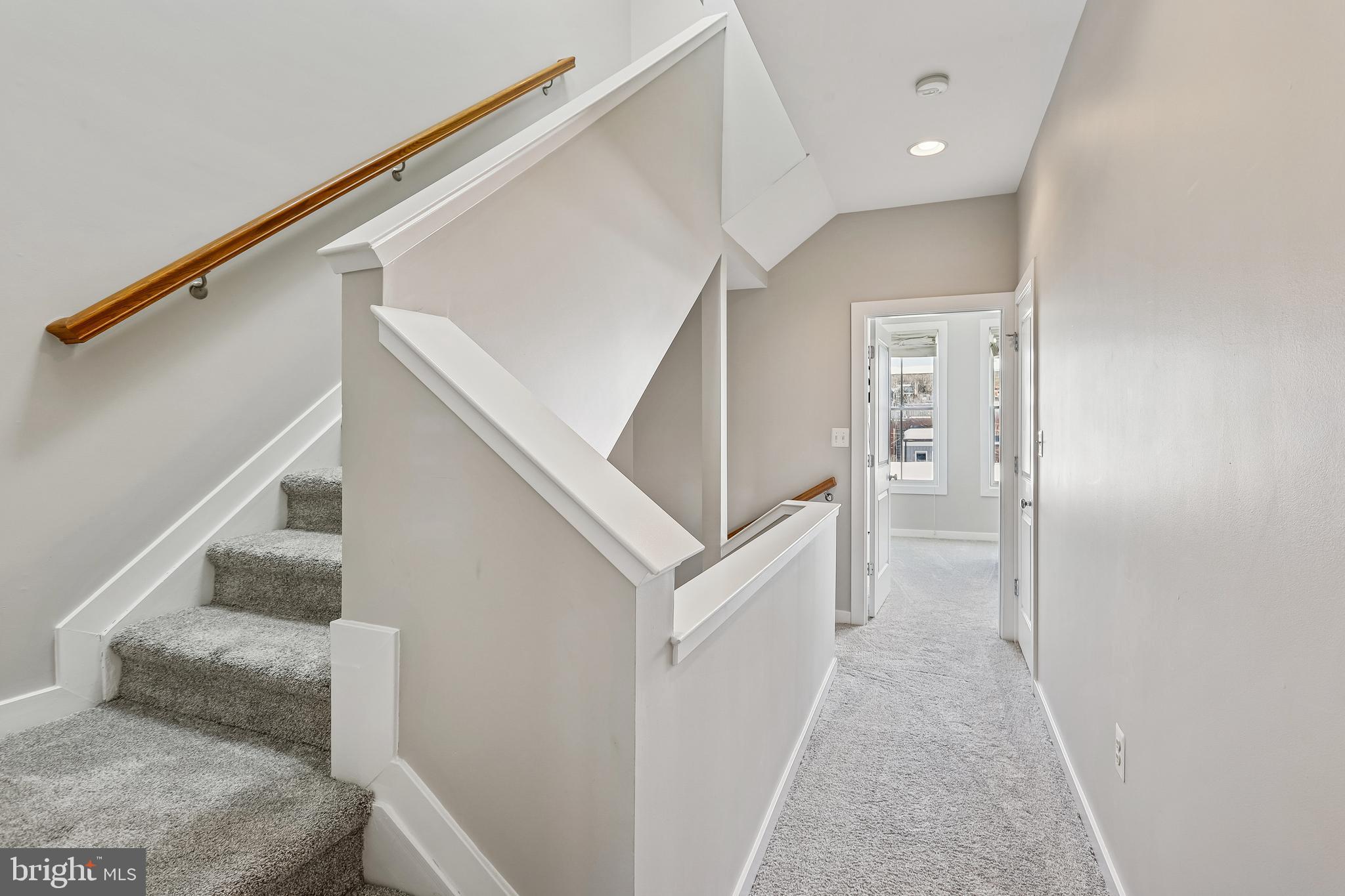 BUTCHERS HILL - Residential