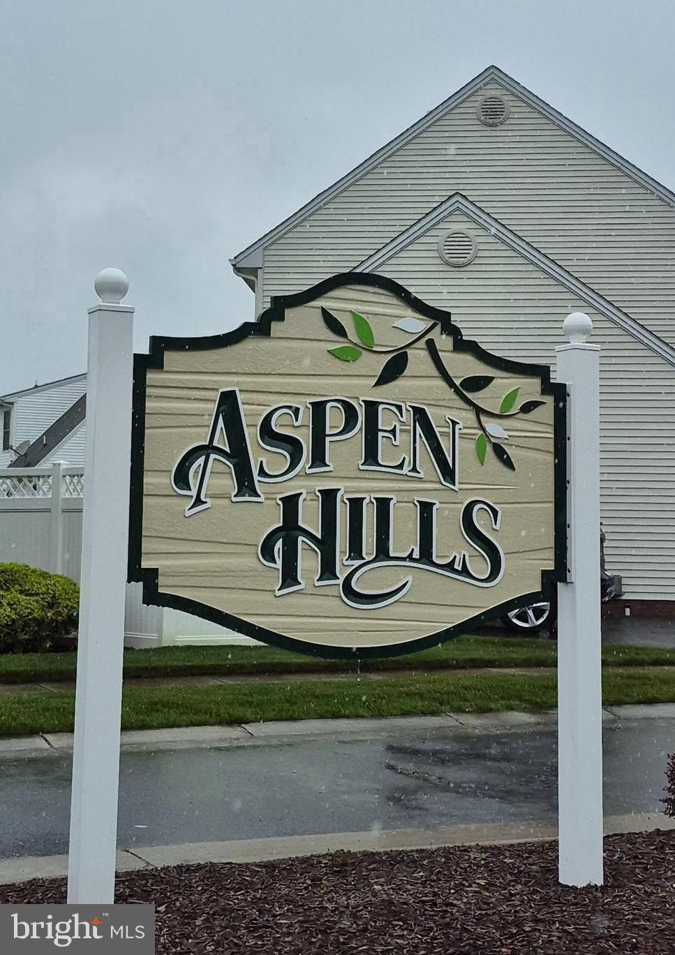 ASPEN HILL - Residential