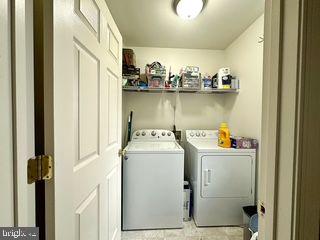 ASPEN HILL - Residential