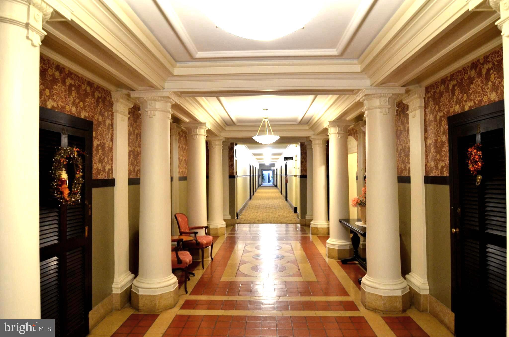 ROLAND PARK - Residential