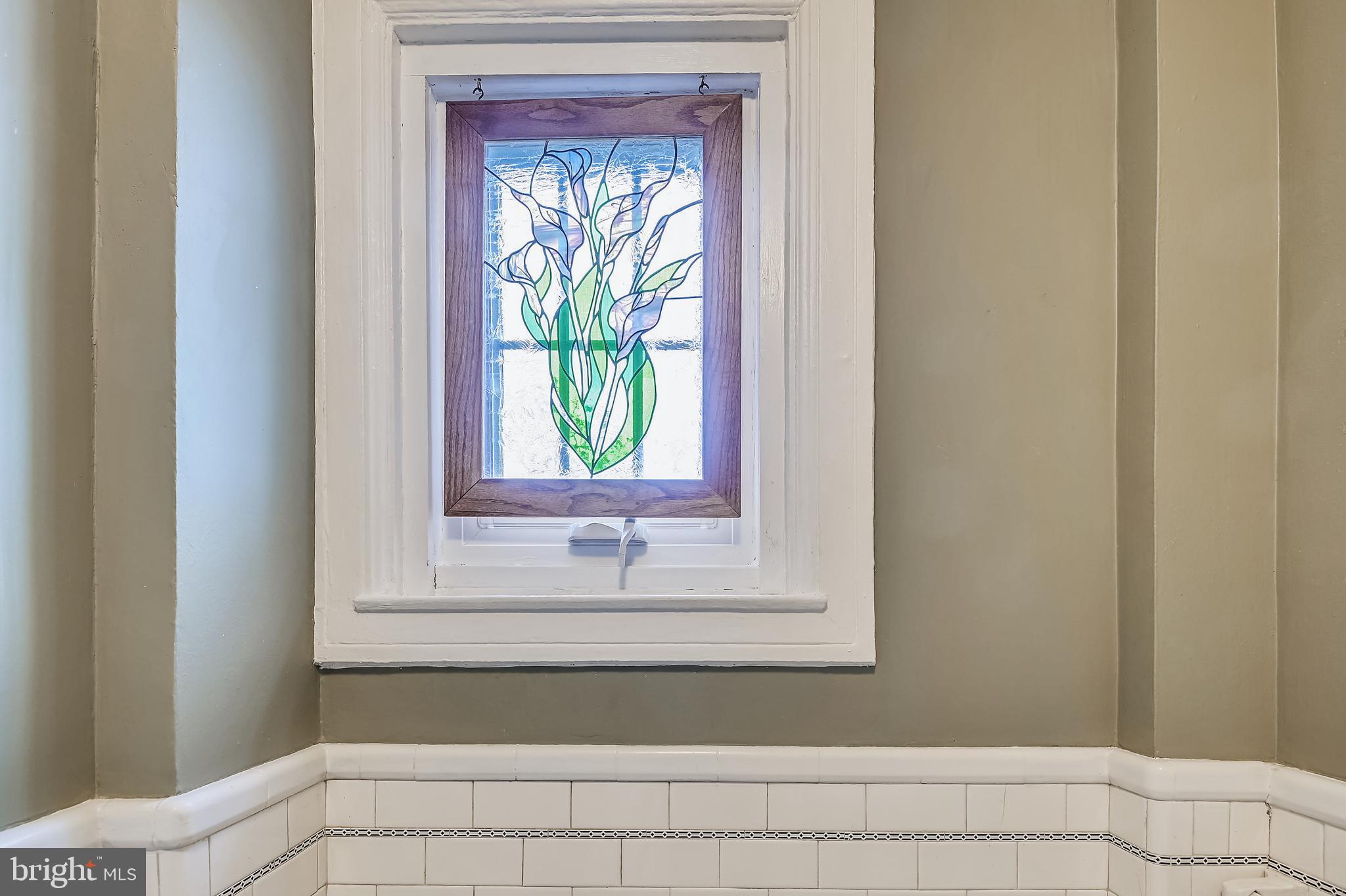 ROLAND PARK - Residential