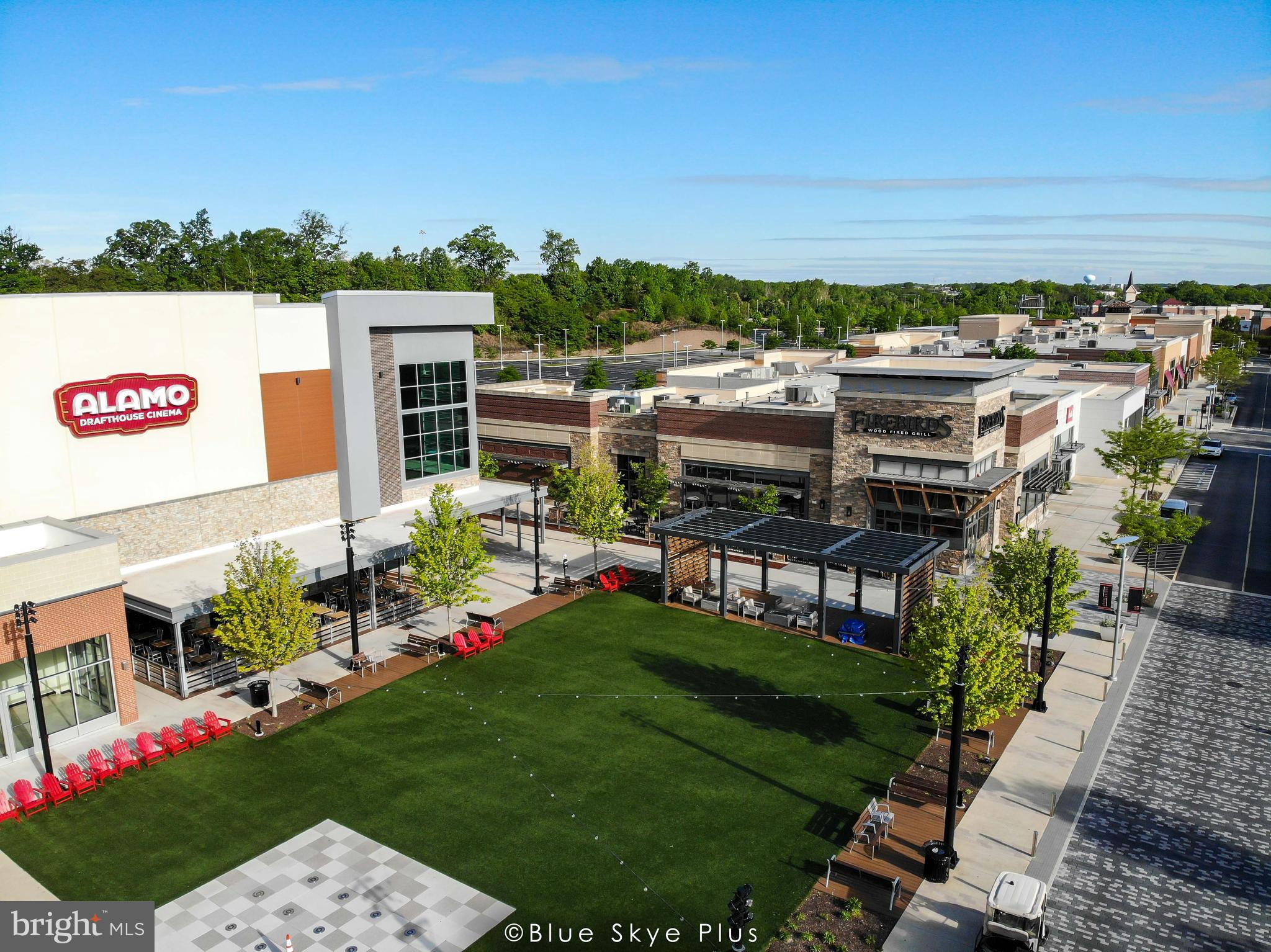 SOUTHBRIDGE - Residential