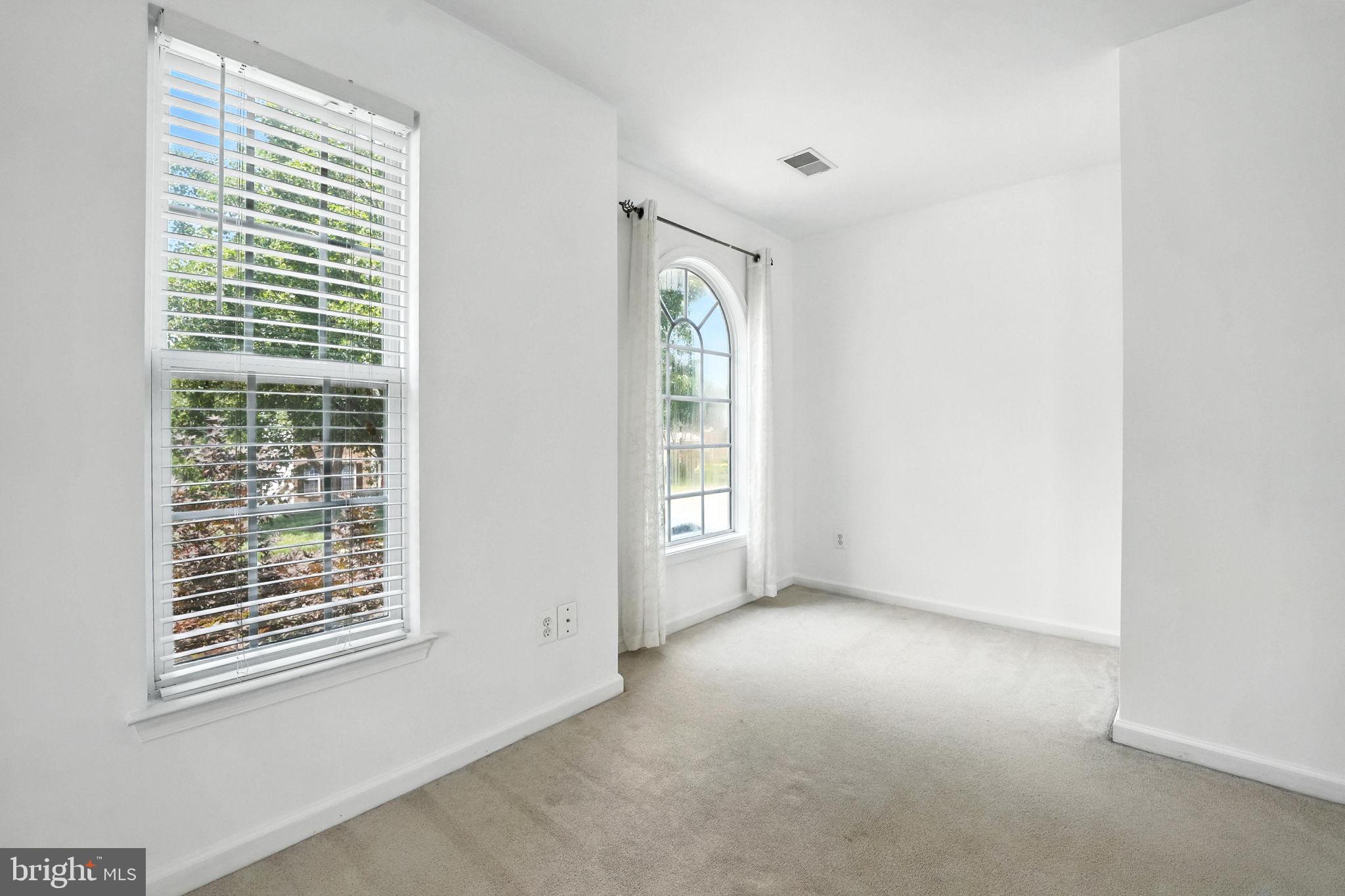 SOUTHBRIDGE - Residential