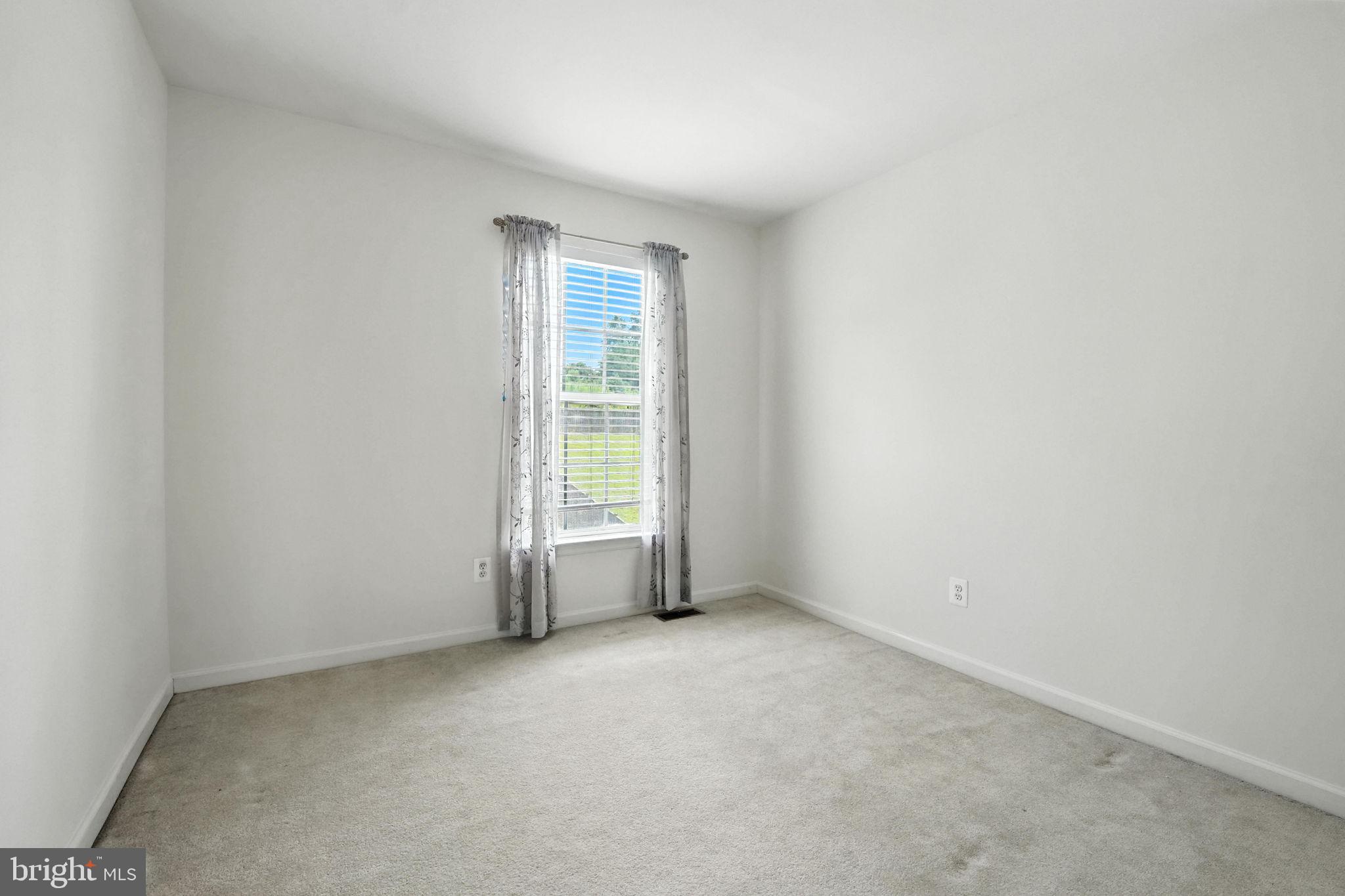 SOUTHBRIDGE - Residential