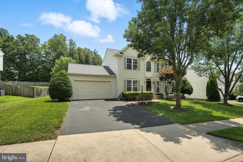 17665 AVENEL LANE DUMFRIES VA 22026