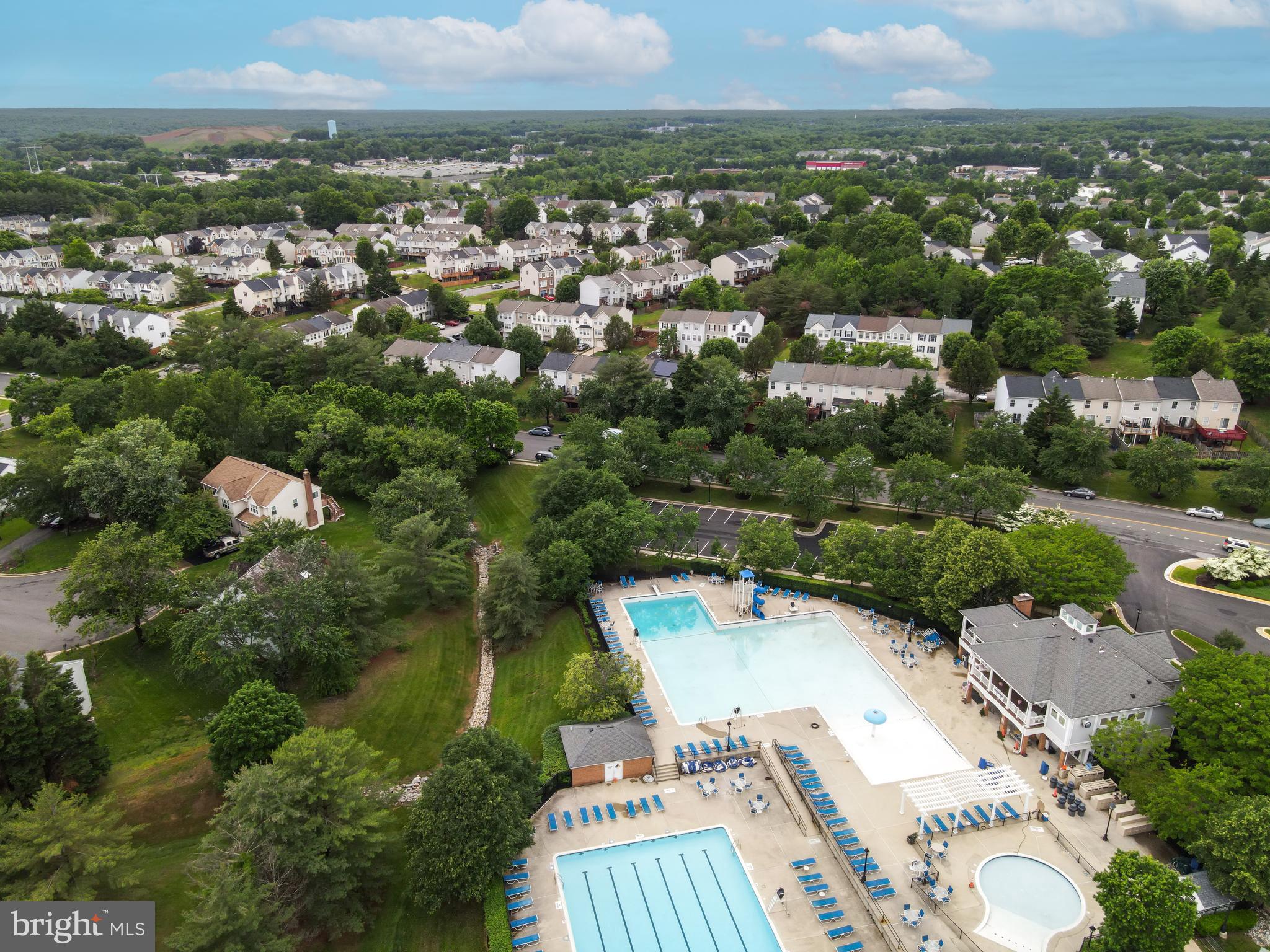 SOUTHBRIDGE - Residential