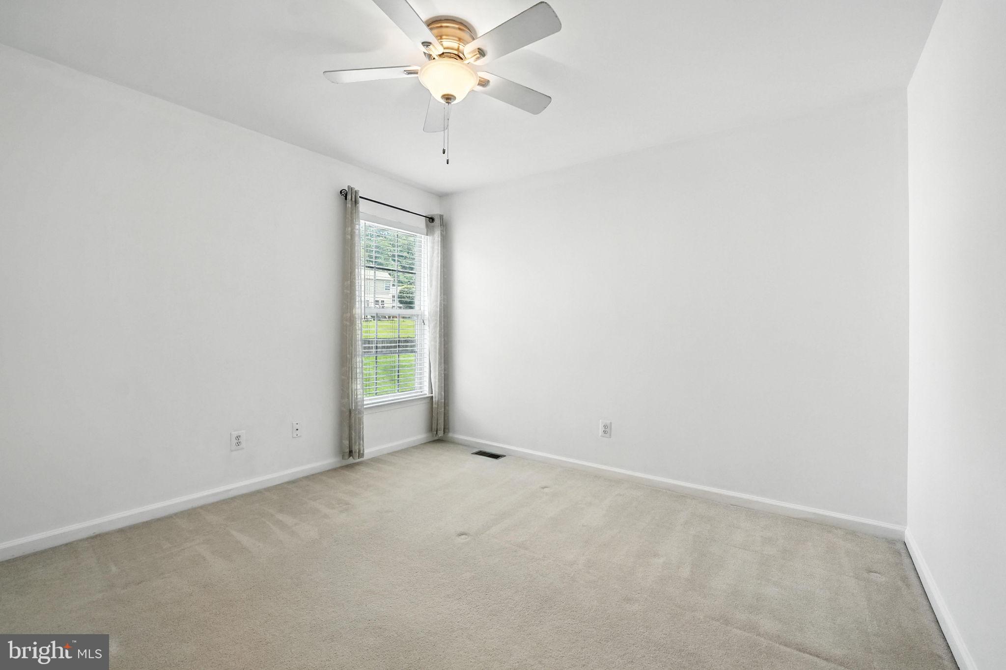 SOUTHBRIDGE - Residential