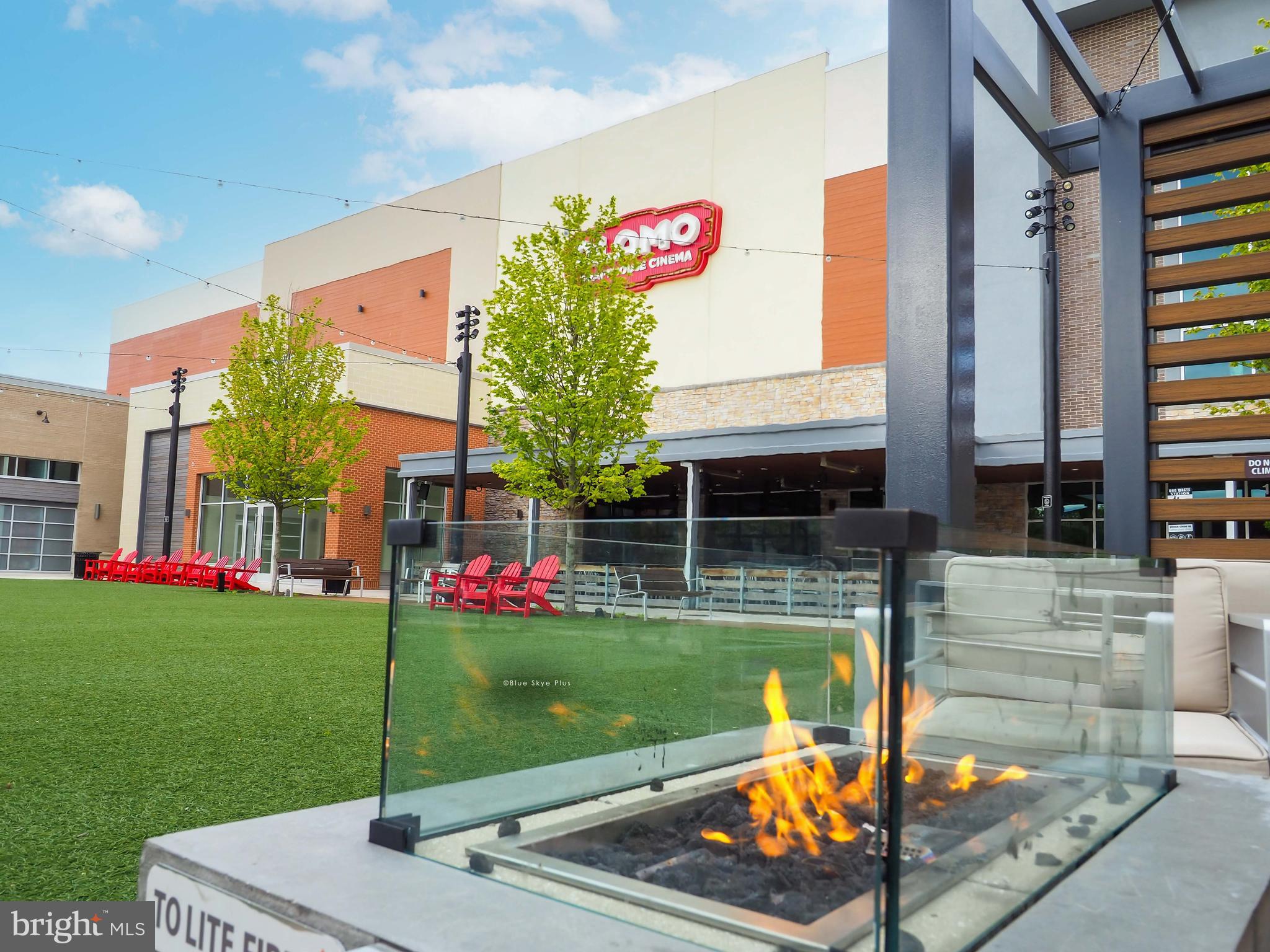 SOUTHBRIDGE - Residential