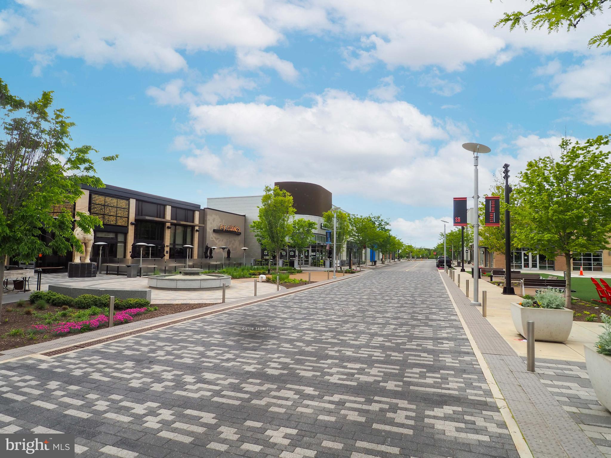 SOUTHBRIDGE - Residential