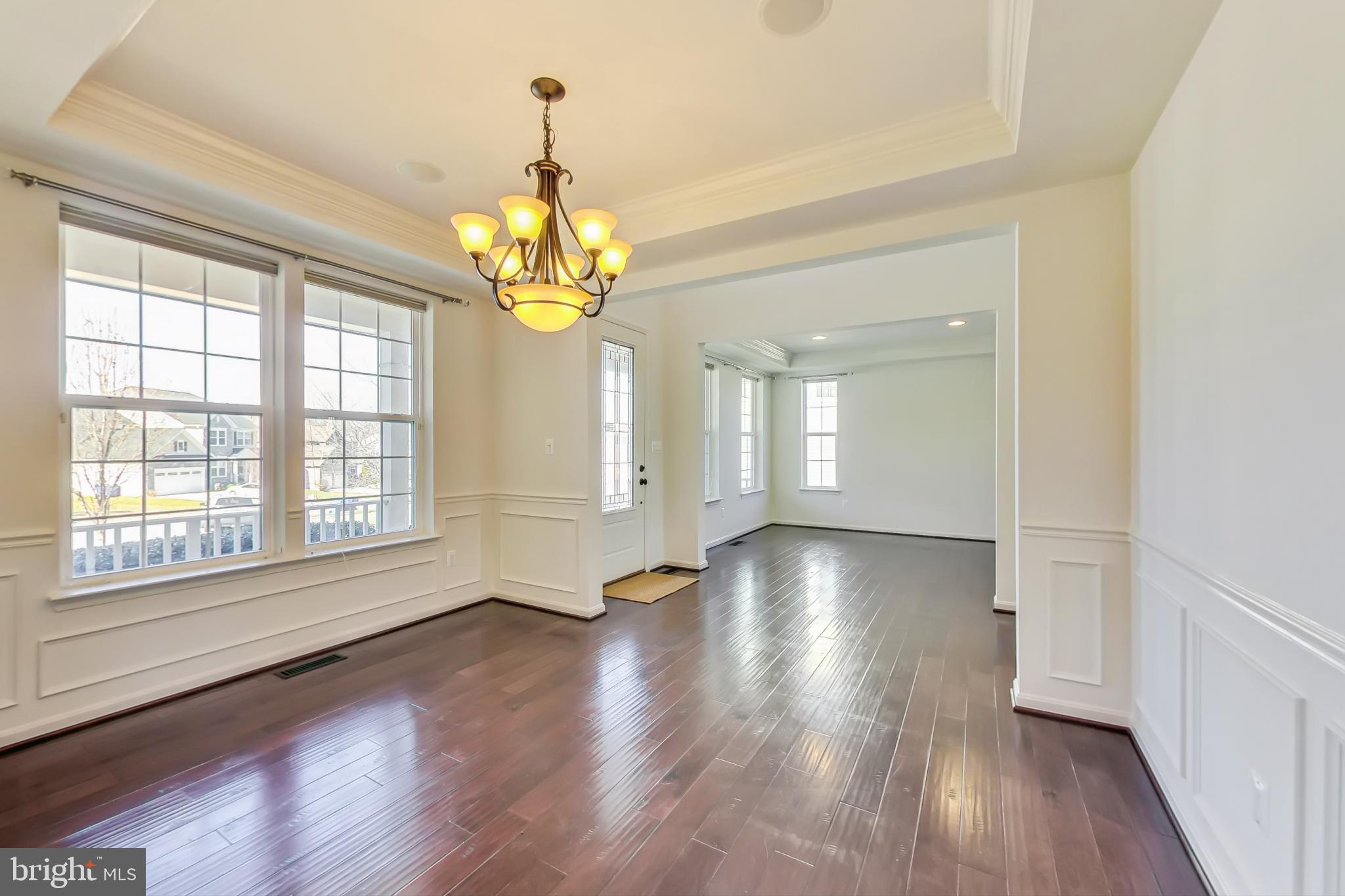 LEIGHLAND MEADOWS - Residential