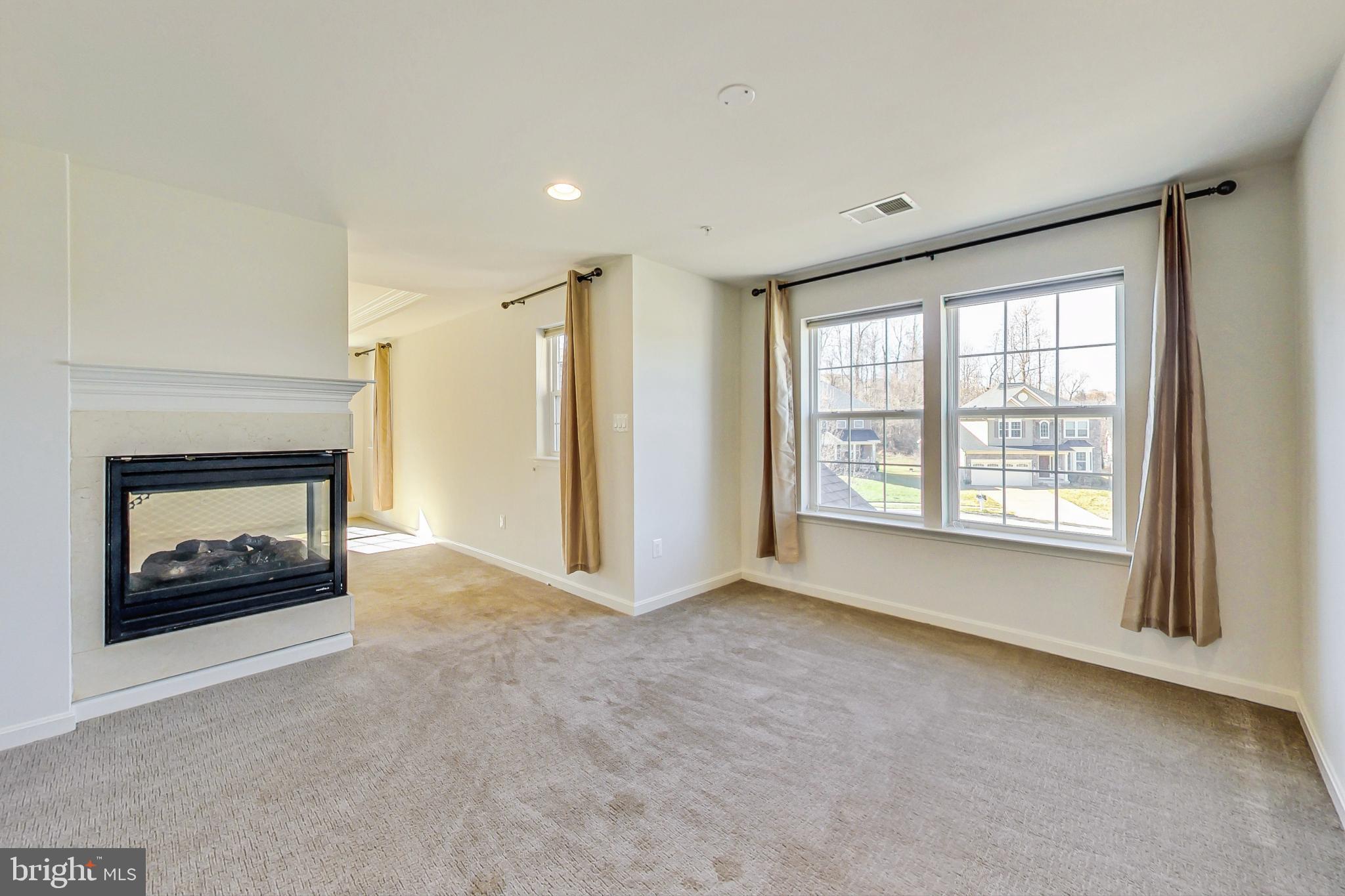 LEIGHLAND MEADOWS - Residential