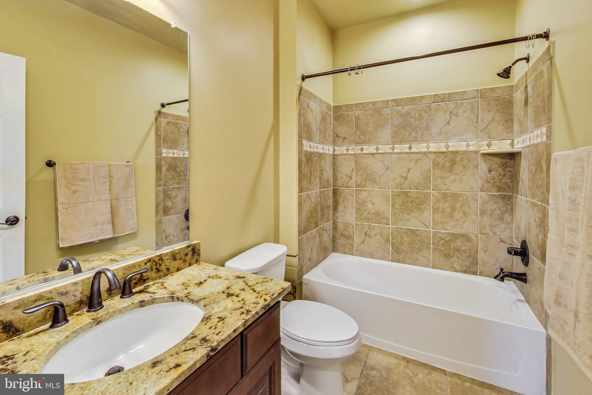 LEIGHLAND MEADOWS - Residential