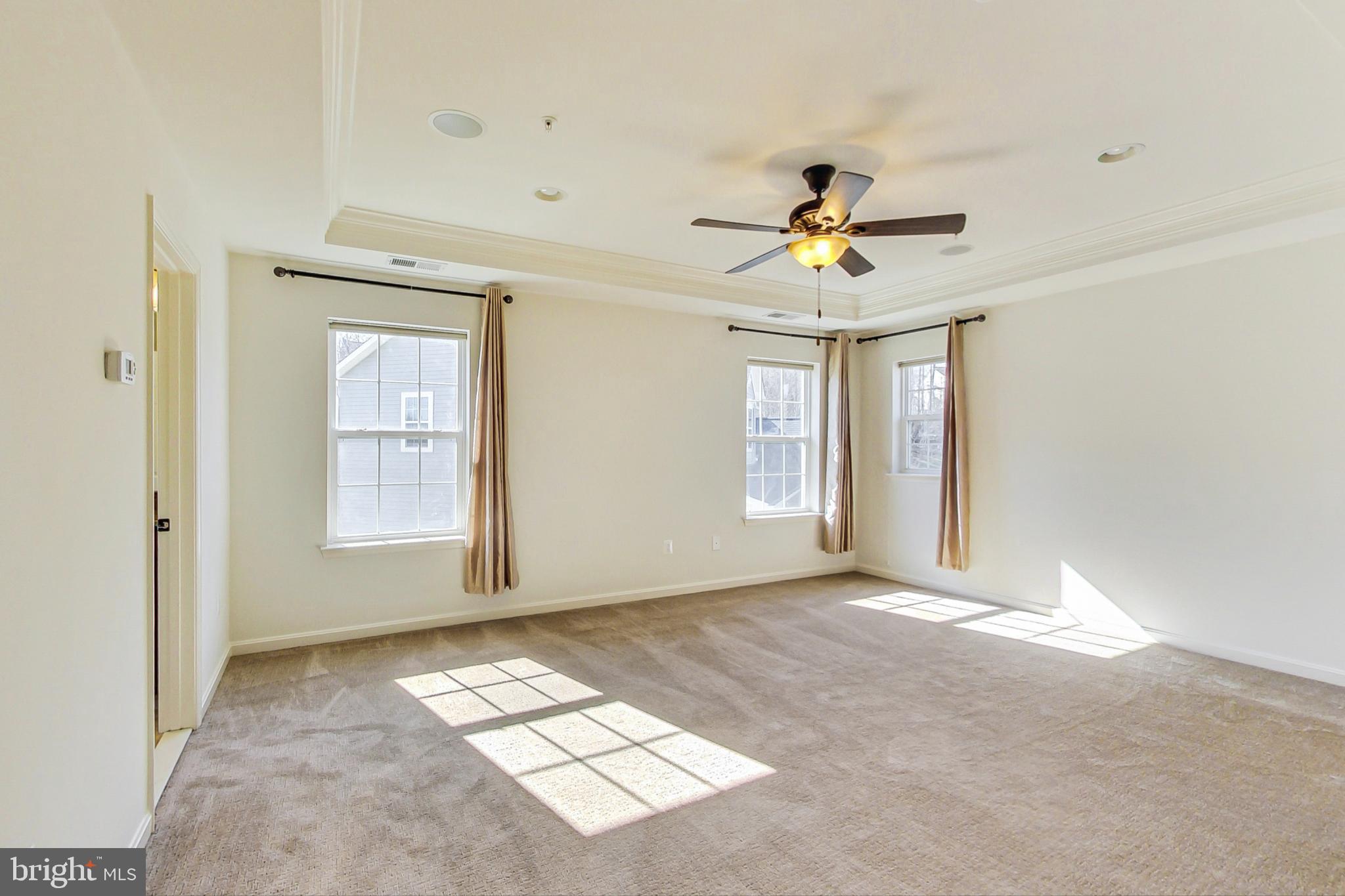 LEIGHLAND MEADOWS - Residential