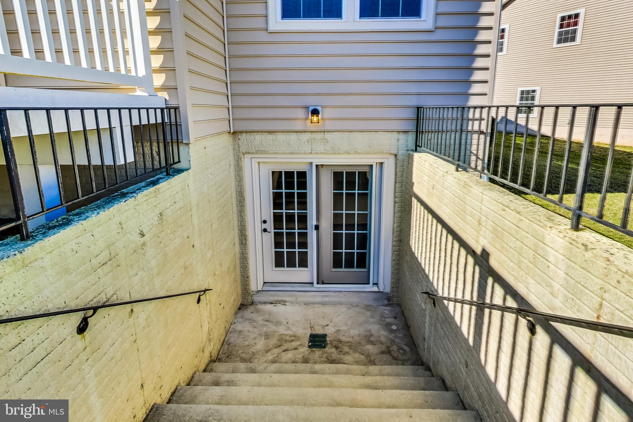 LEIGHLAND MEADOWS - Residential