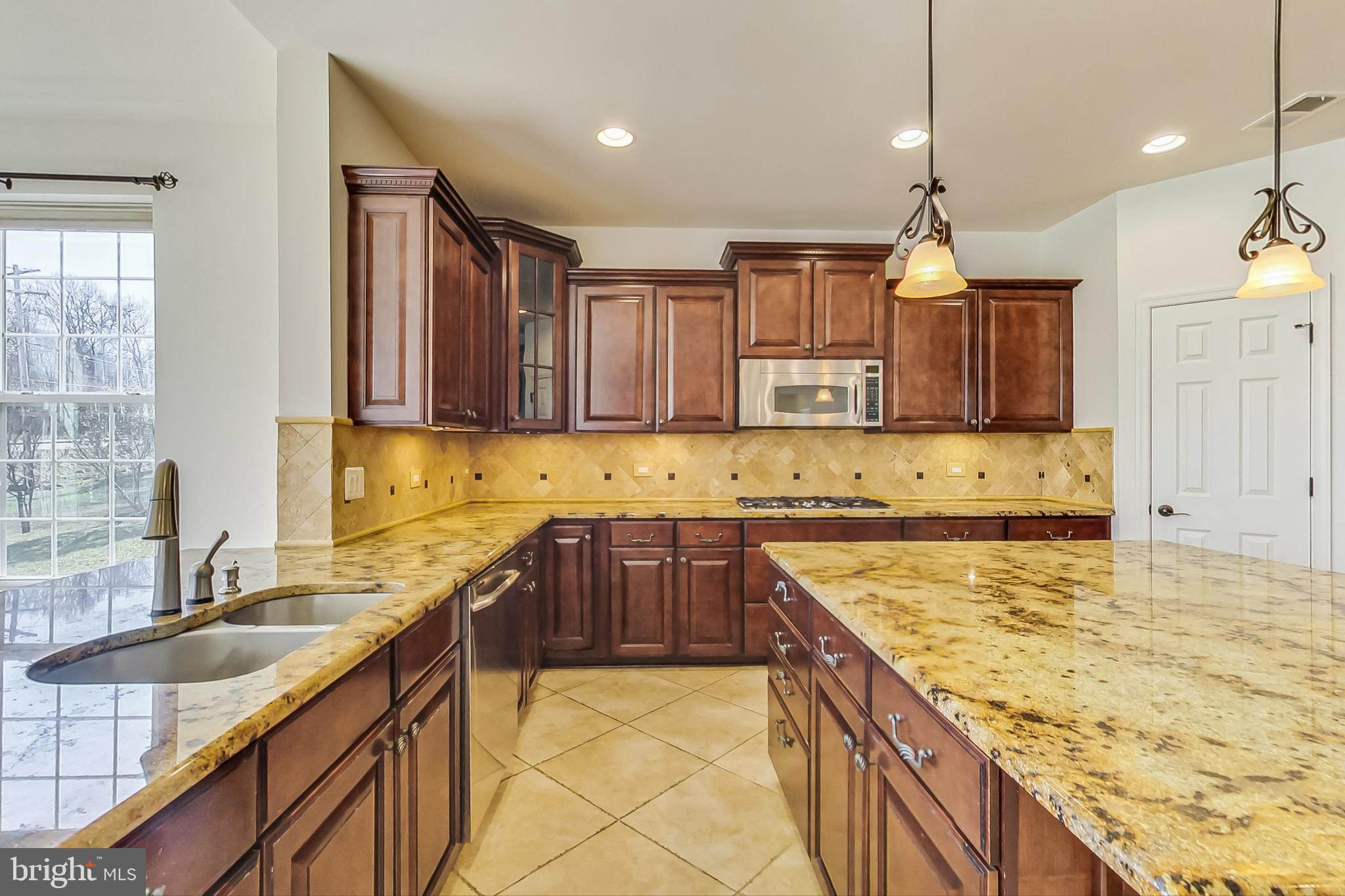 LEIGHLAND MEADOWS - Residential