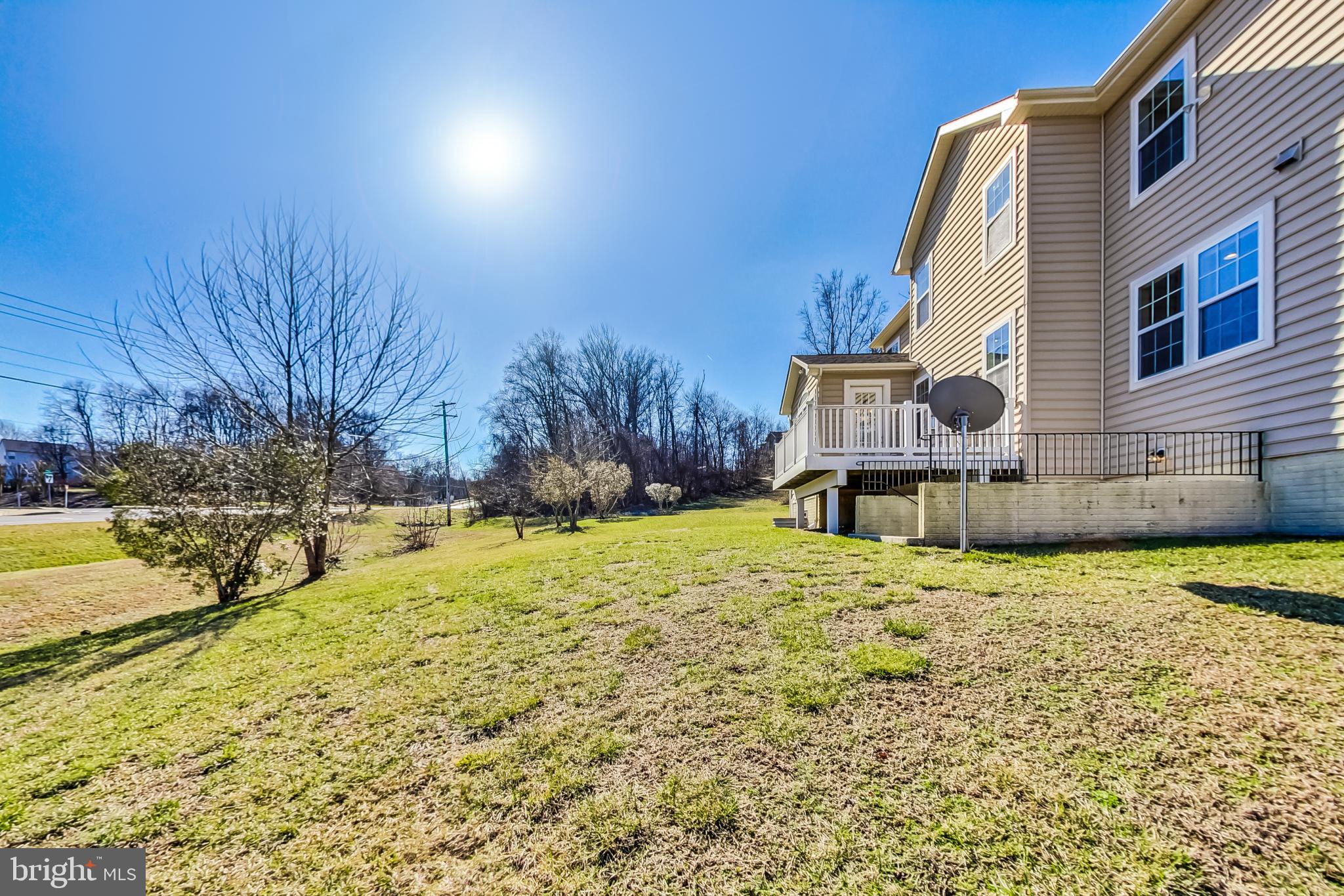 LEIGHLAND MEADOWS - Residential