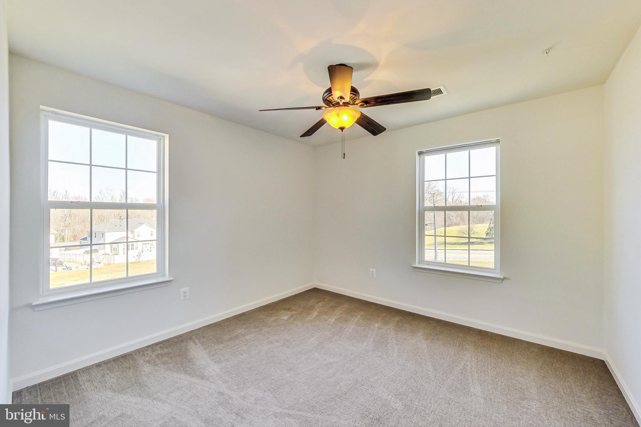 LEIGHLAND MEADOWS - Residential