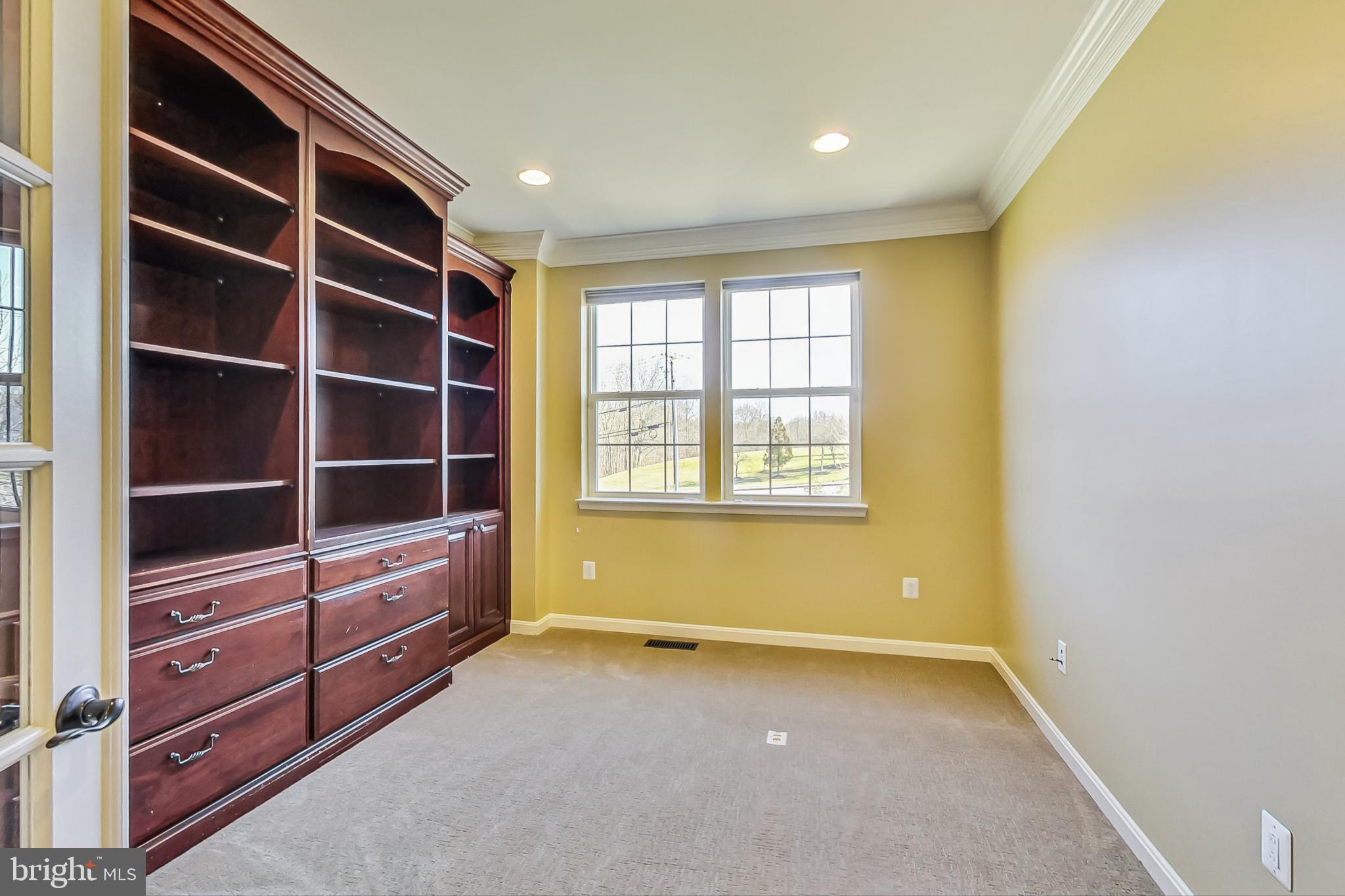 LEIGHLAND MEADOWS - Residential