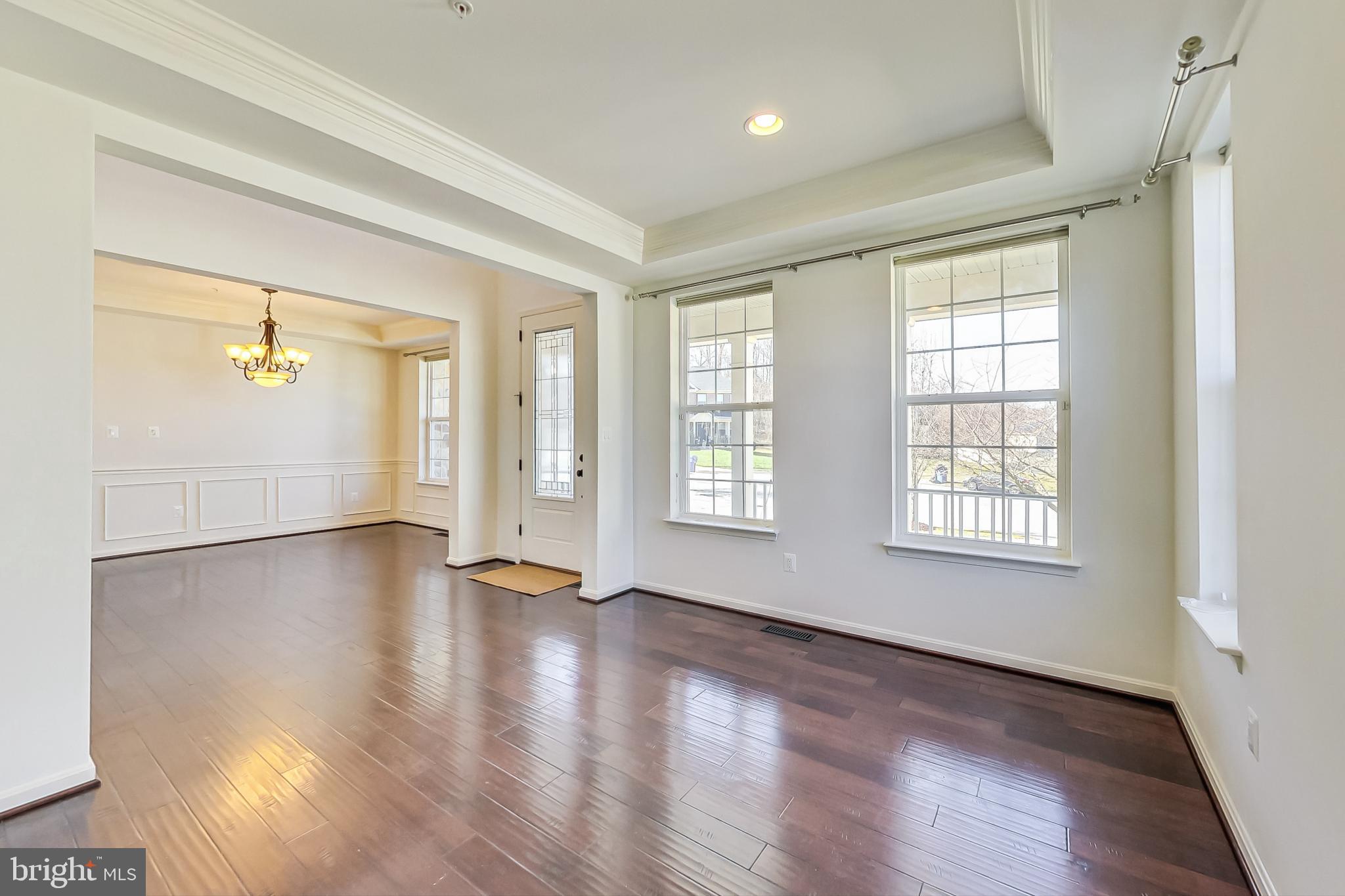 LEIGHLAND MEADOWS - Residential